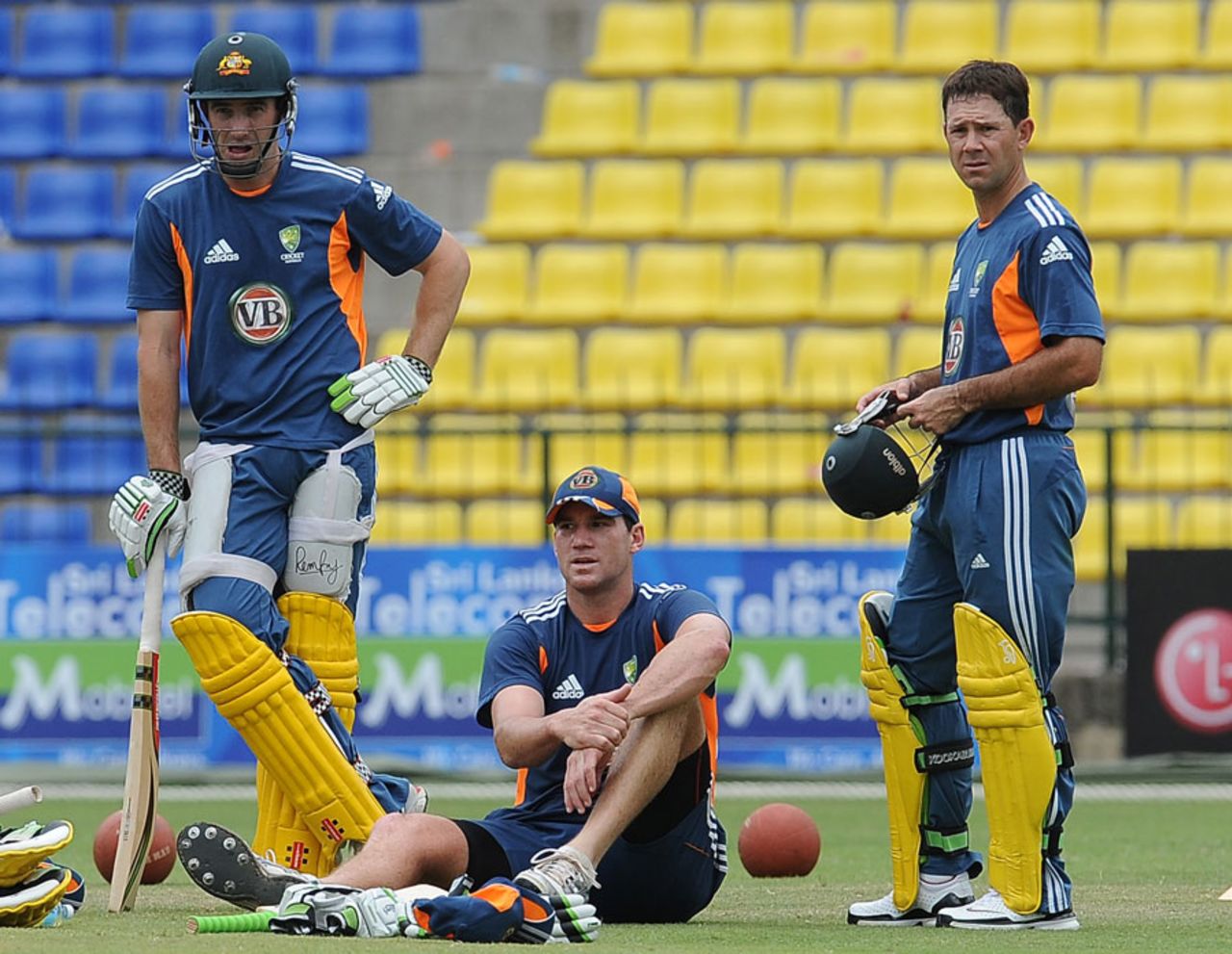 Shaun Marsh, John Hastings and Ricky Ponting at training ahead of the ODI series, Pallekele, August 9, 2011