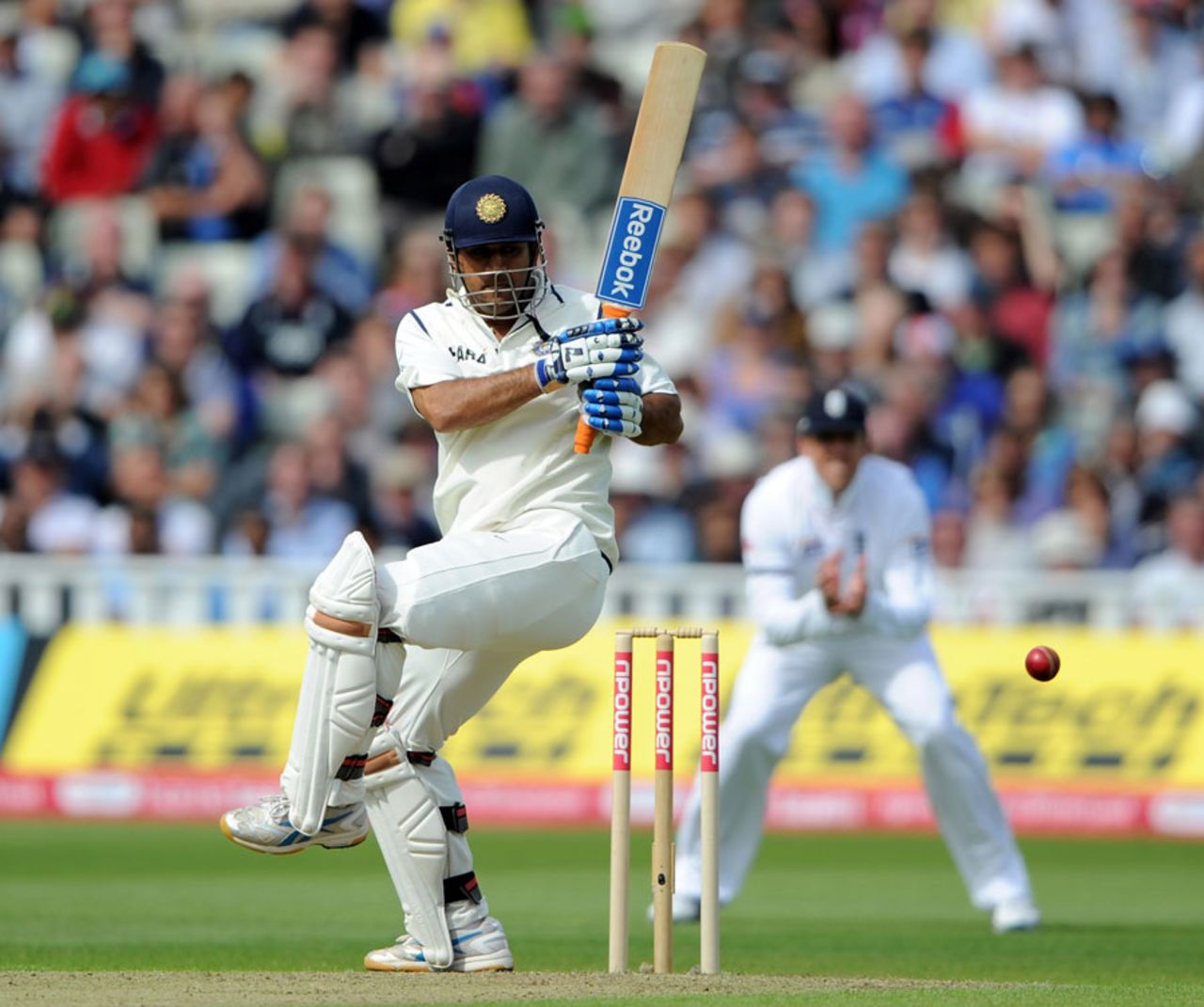 With India under pressure, MS Dhoni went for his shots, England v India, 3rd npower Test, Edgbaston, 1st day, August 10, 2011