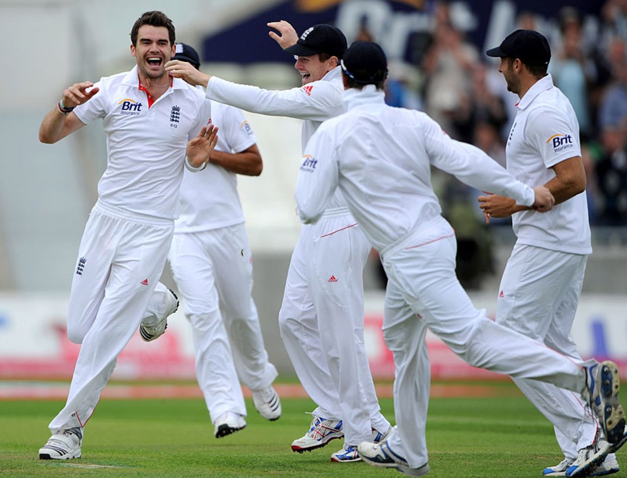 England and James Anderson celebrate the early wicket of Gautam Gambhir, England v India, 3rd npower Test, Edgbaston, 4th day, August 13, 2011