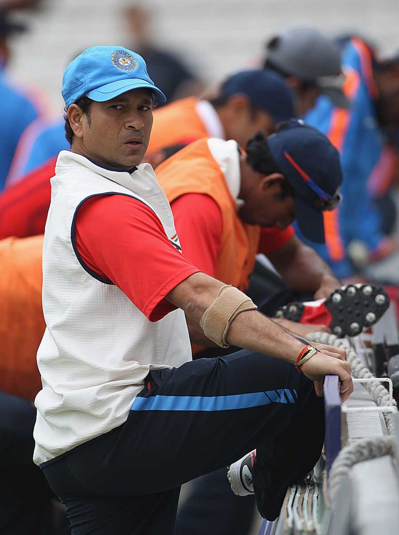 Sachin Tendulkar stretches during a practice session, The Oval, August 16, 2011