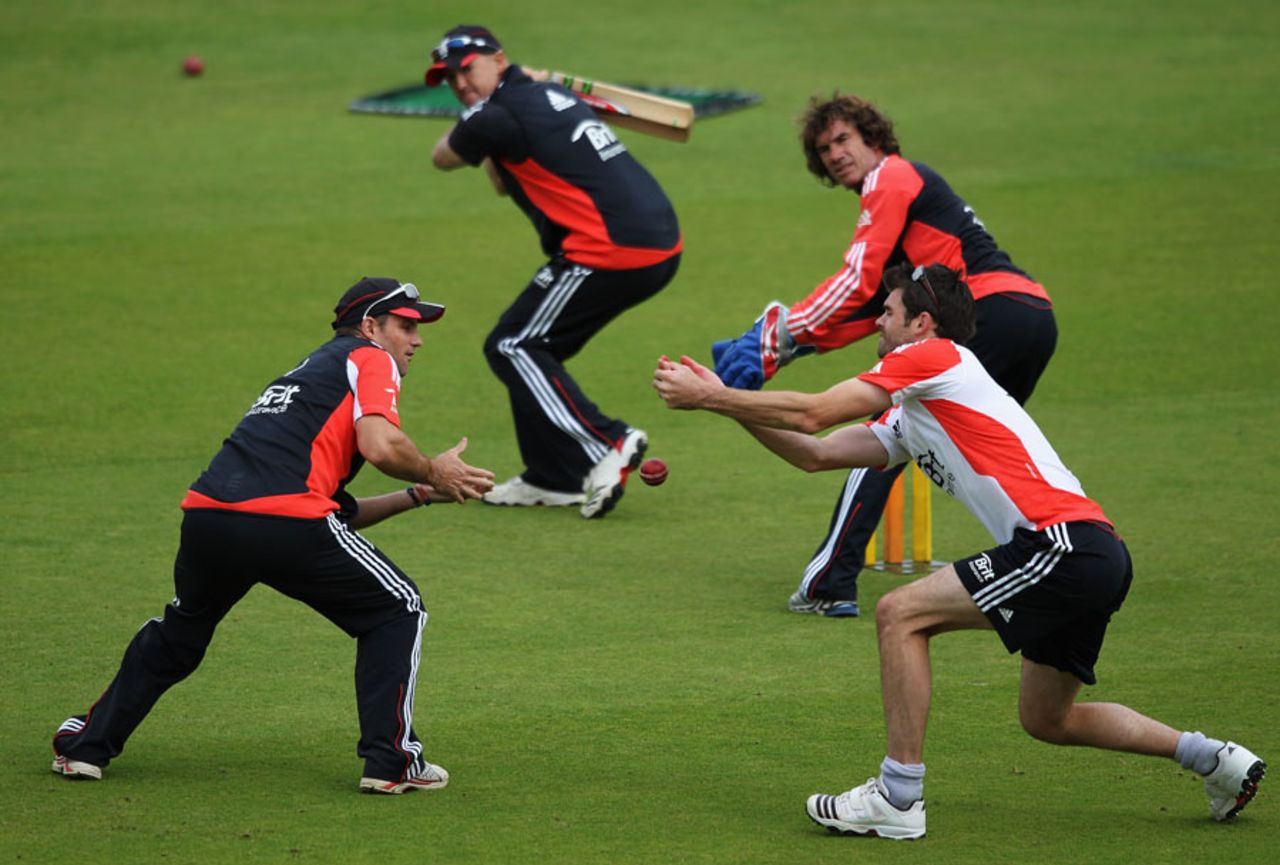England practise slip catching ahead of the final Test against India, The Oval, August 17, 2011