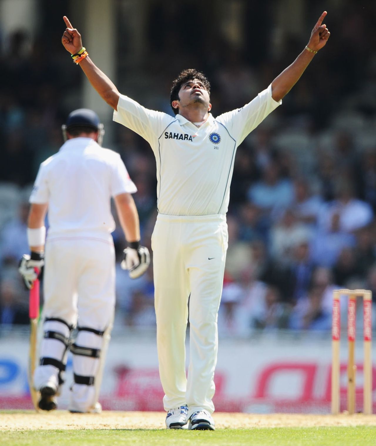 Sreesanth looks to the heavens after dismissing Andrew Strauss, England v India, 4th Test, The Oval, 2nd day, August 19, 2011