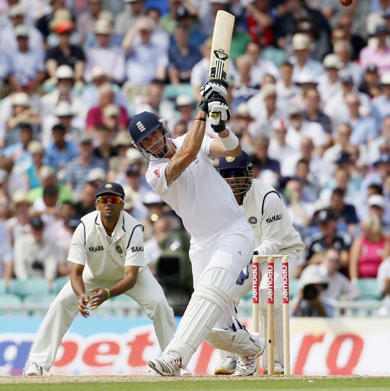 Kevin Pietersen hits down the ground, England v India, 4th Test, The Oval, 2nd day, August 19, 2011