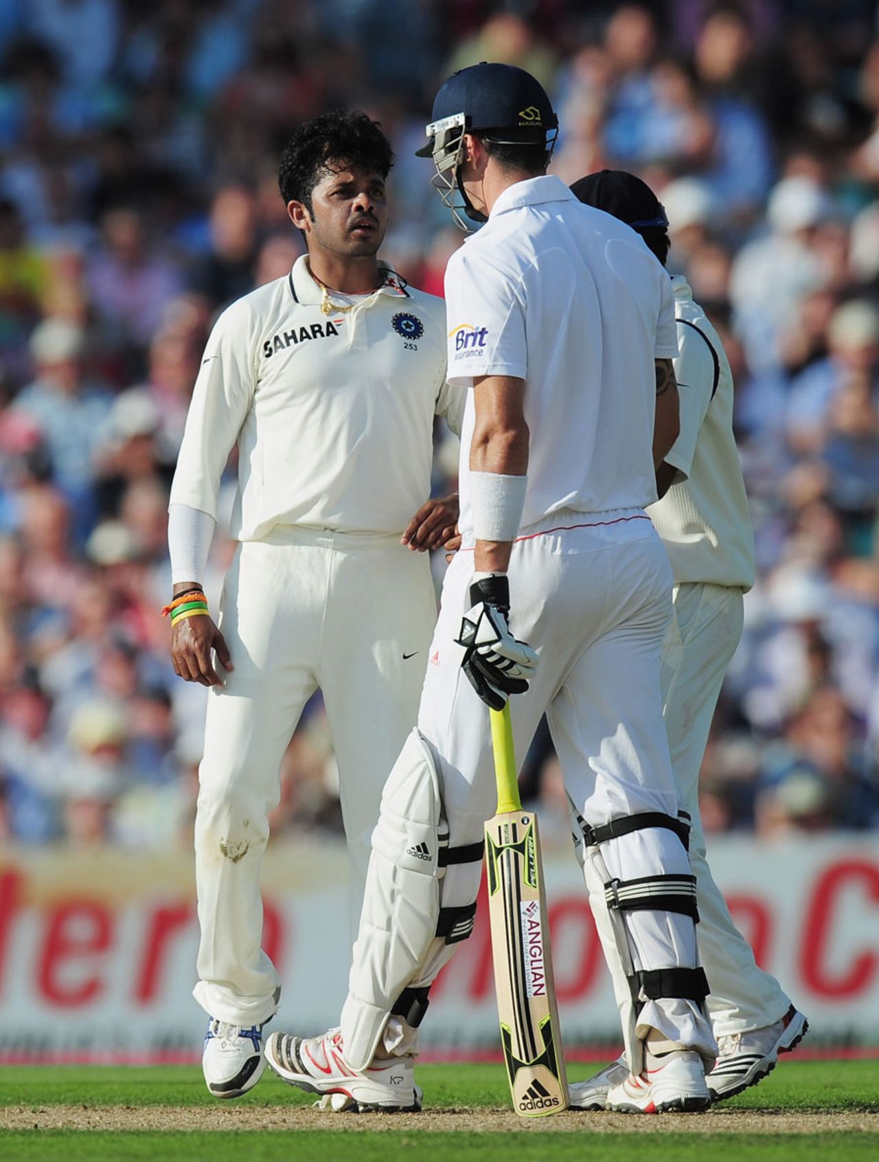 Sreesanth and Kevin Pietersen have a go at each other, England v India, 4th Test, The Oval, 2nd day, August 19, 2011