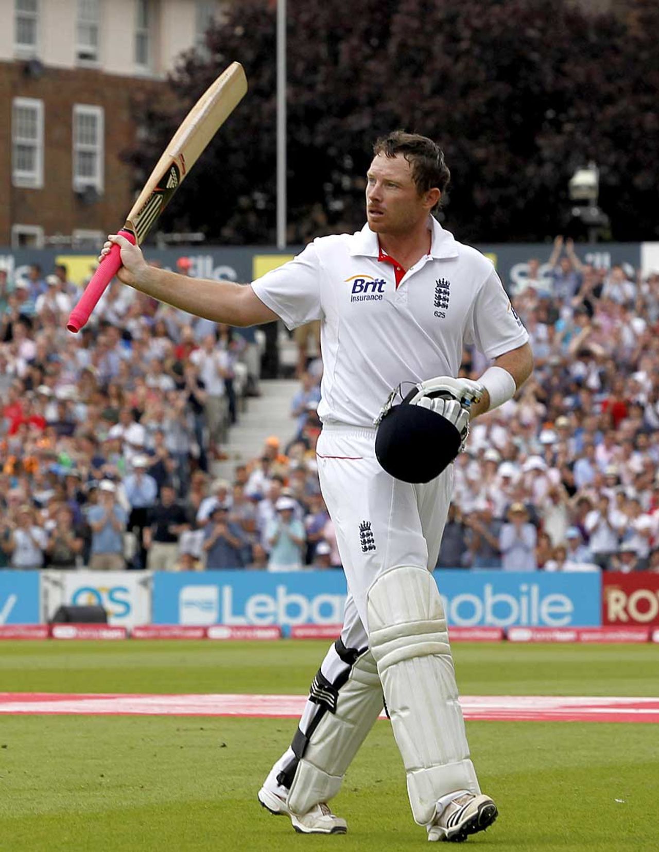 Ian Bell walks back after hitting 235, England v India, 4th Test, The Oval, 3rd day, August 20, 2011