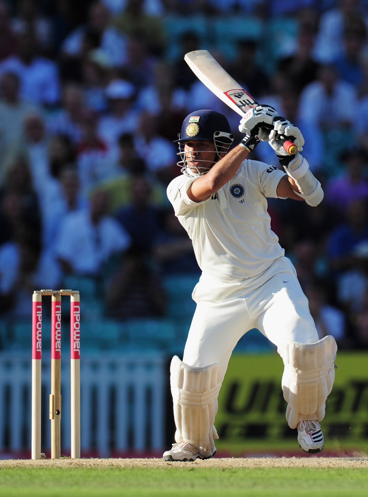Sachin Tendulkar negotiated a testing passage of play to remain unbeaten at stumps on day four , England v India, 4th Test, The Oval, 4th day, August 21, 2011