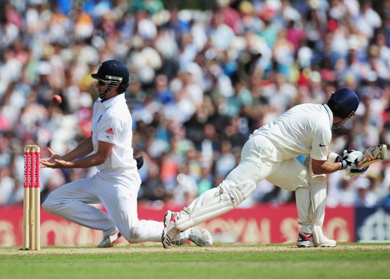 Alastair Cook at short leg fumbles a chance from Sachin Tendulkar, England v India, 4th Test, The Oval, 5th day, August 22, 2011