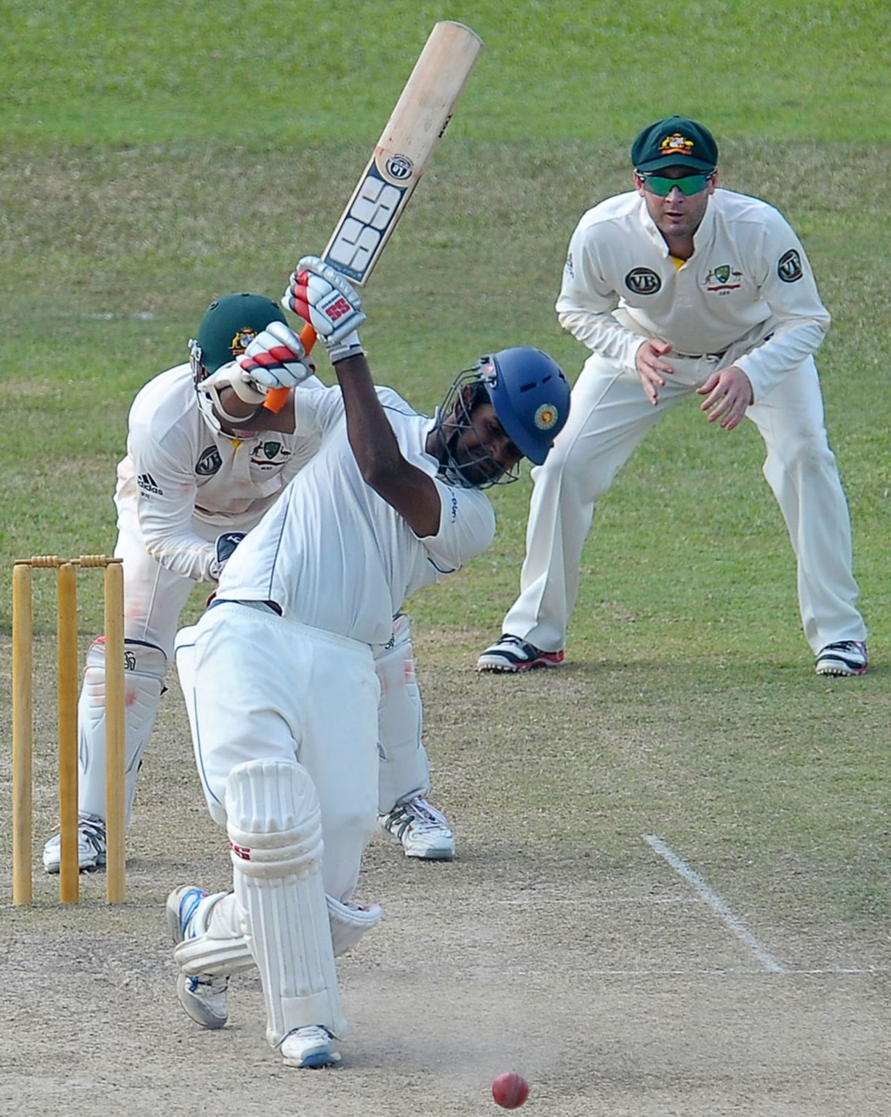 Lahiru Thirimanne hits down the ground, Sri Lanka Board XI v Australians, Colombo, 3rd day, August 27, 2011