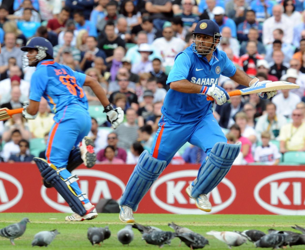 MS Dhoni and Ravindra Jadeja helped to repair India's innings, England v India, 3rd ODI, The Oval, September 9 2011