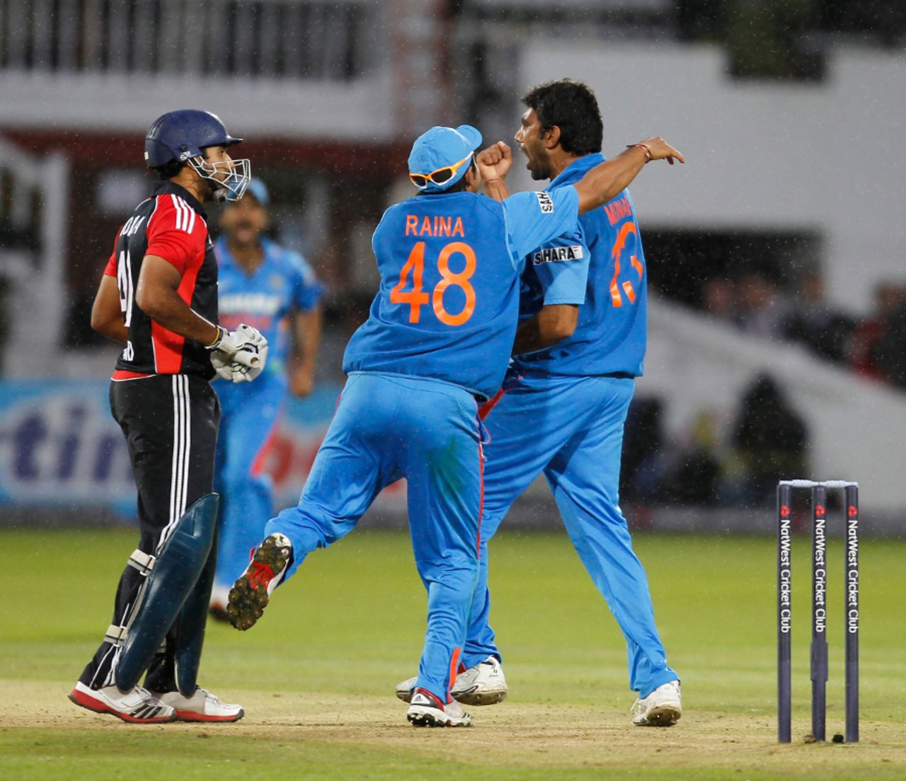 Munaf Patel celebrates dismissing Ravi Bopara for 96, England v India, 4th ODI, Lord's, September 11, 2011
