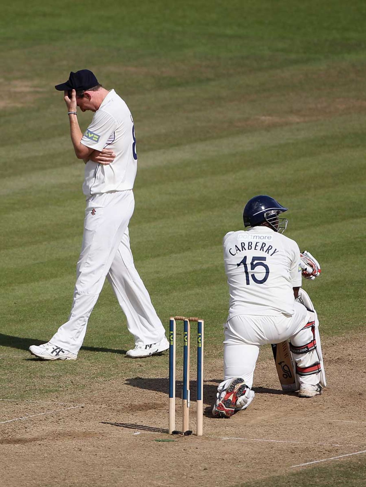 It was a frustrating morning for Warwickshire as Michael Carberry dug in, Hampshire v Warwickshire, County Championship, Division One, September 15, 2011