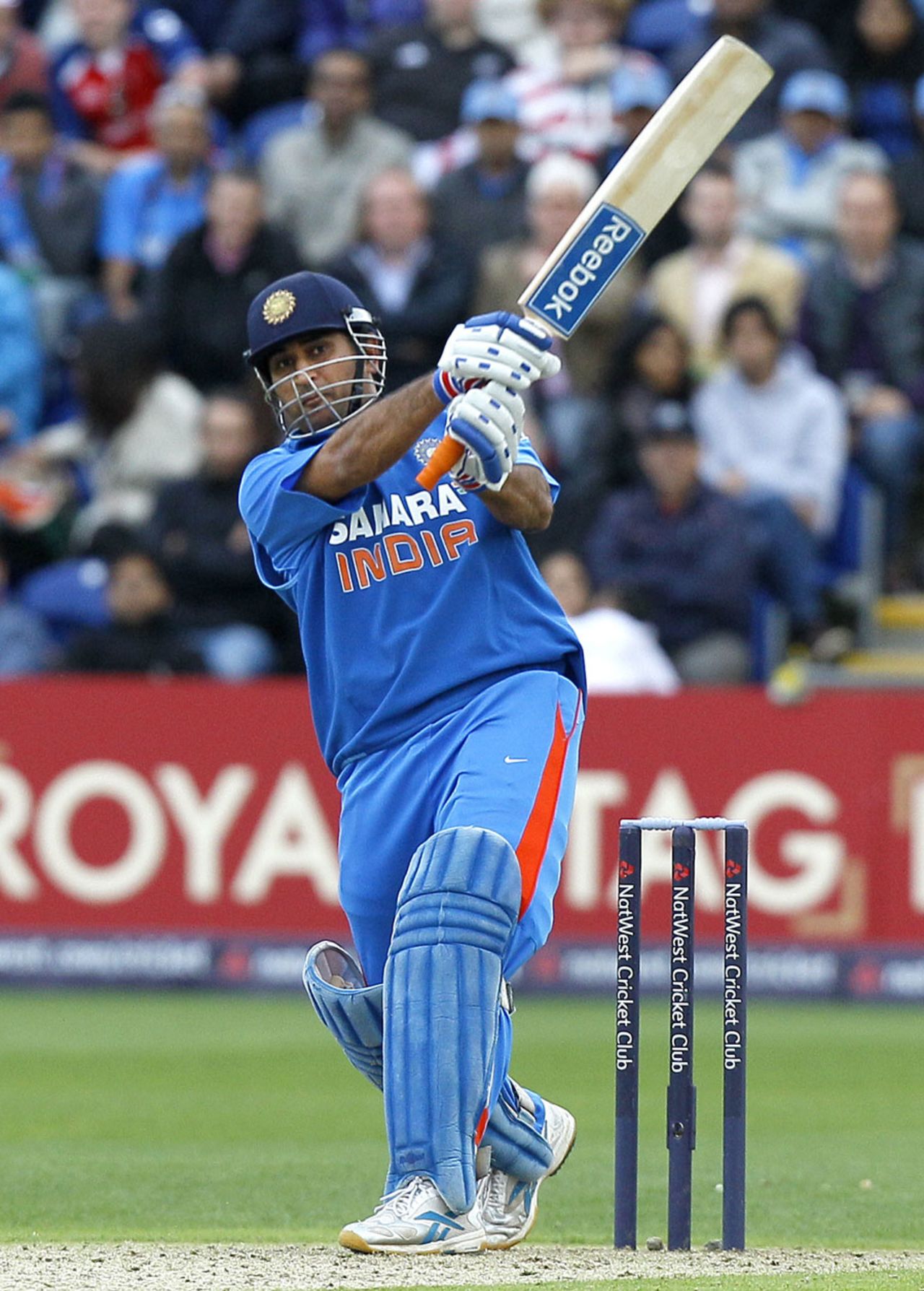 MS Dhoni swings across the line, England v India, 5th ODI, Cardiff, September 16, 2011