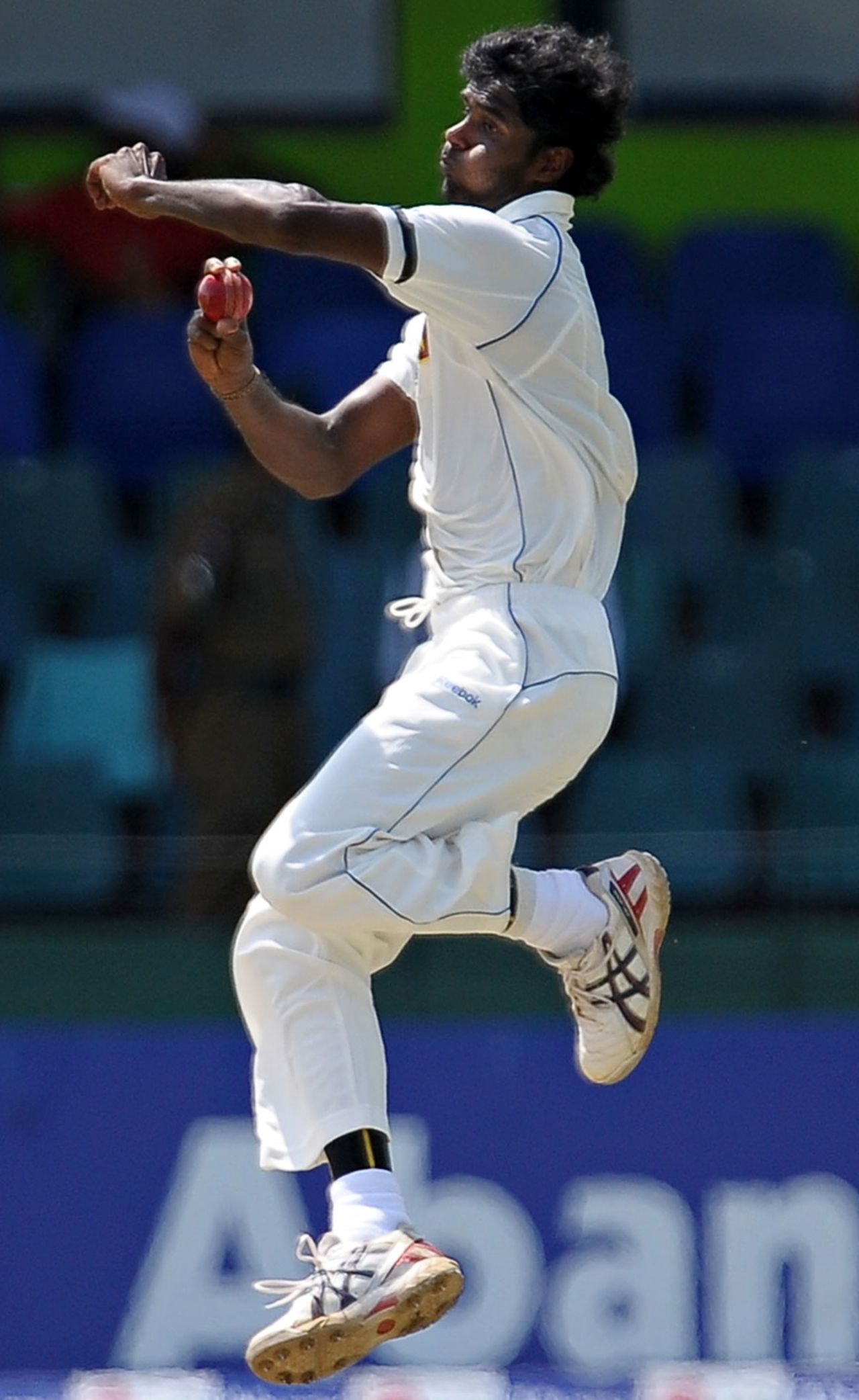 Shaminda Eranga in his delivery stride, Sri Lanka v Australia, 3rd Test, SSC, Colombo, 2nd day, September 17, 2011