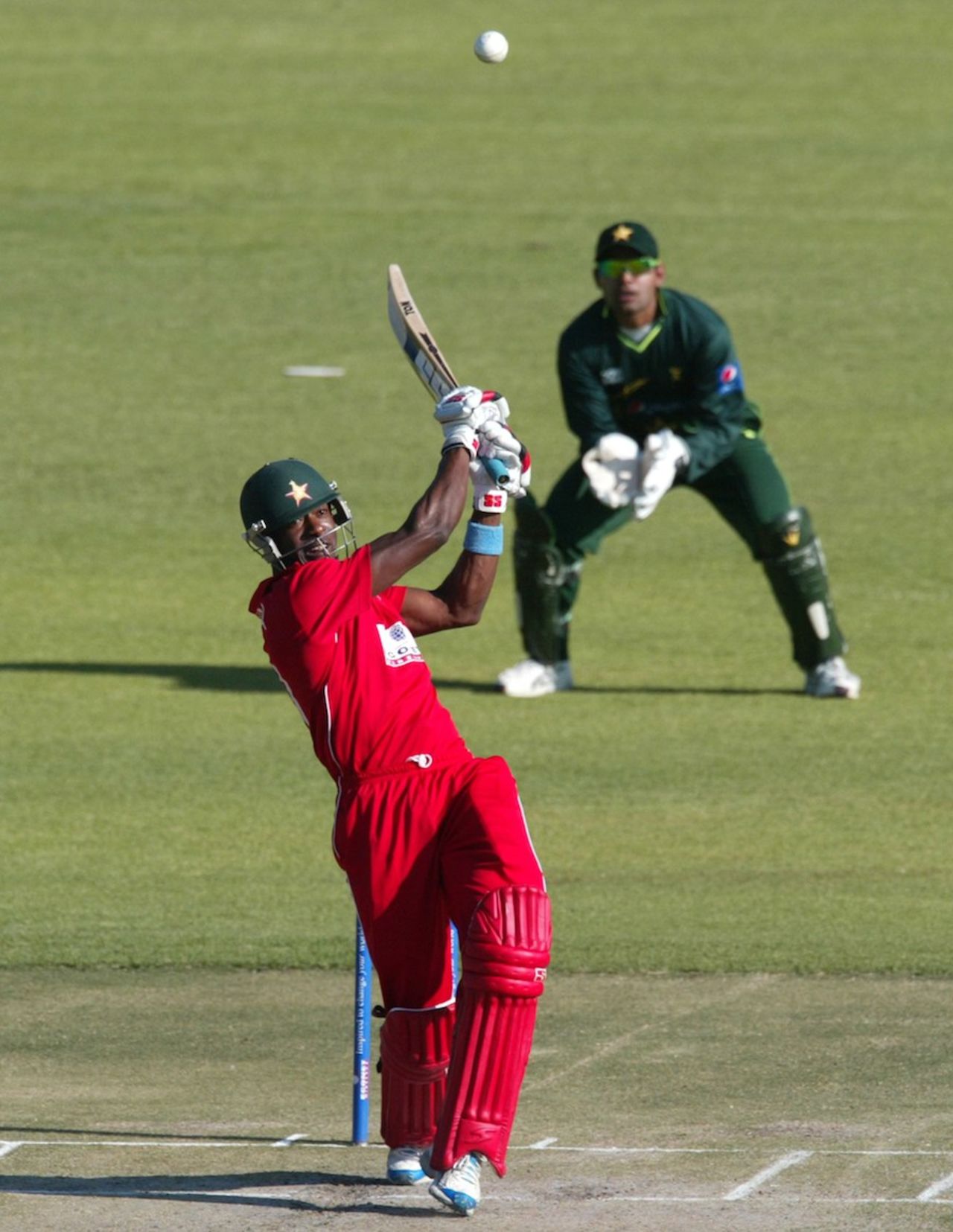 Vusi Sibanda lofts down the ground, Zimbabwe v Pakistan, 2nd Twenty20, Harare, September 18, 2011