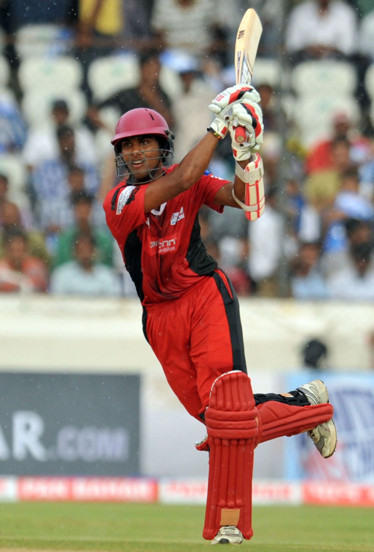Dinesh Chandimal hits down the ground, Leicestershire v Ruhuna, CLT20 qualifier, Hyderabad, September 21, 2011