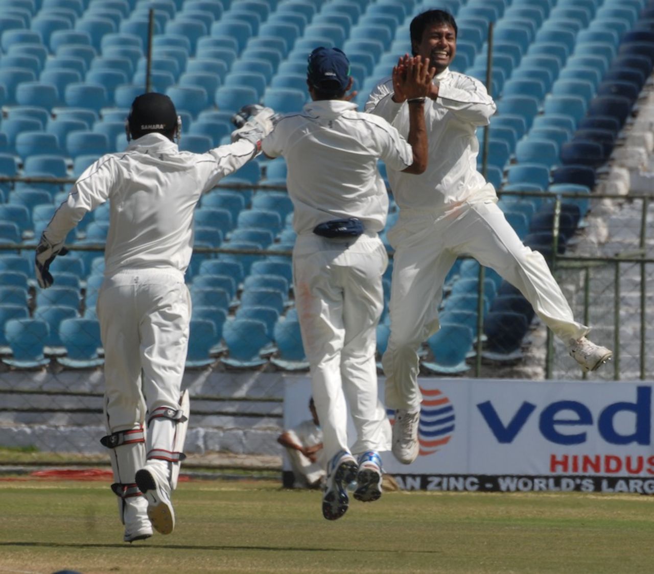 Pragyan Ojha took 5 for 85, Rajasthan v Rest of India, Irani Cup, Jaipur, 4th day, October 4, 2011