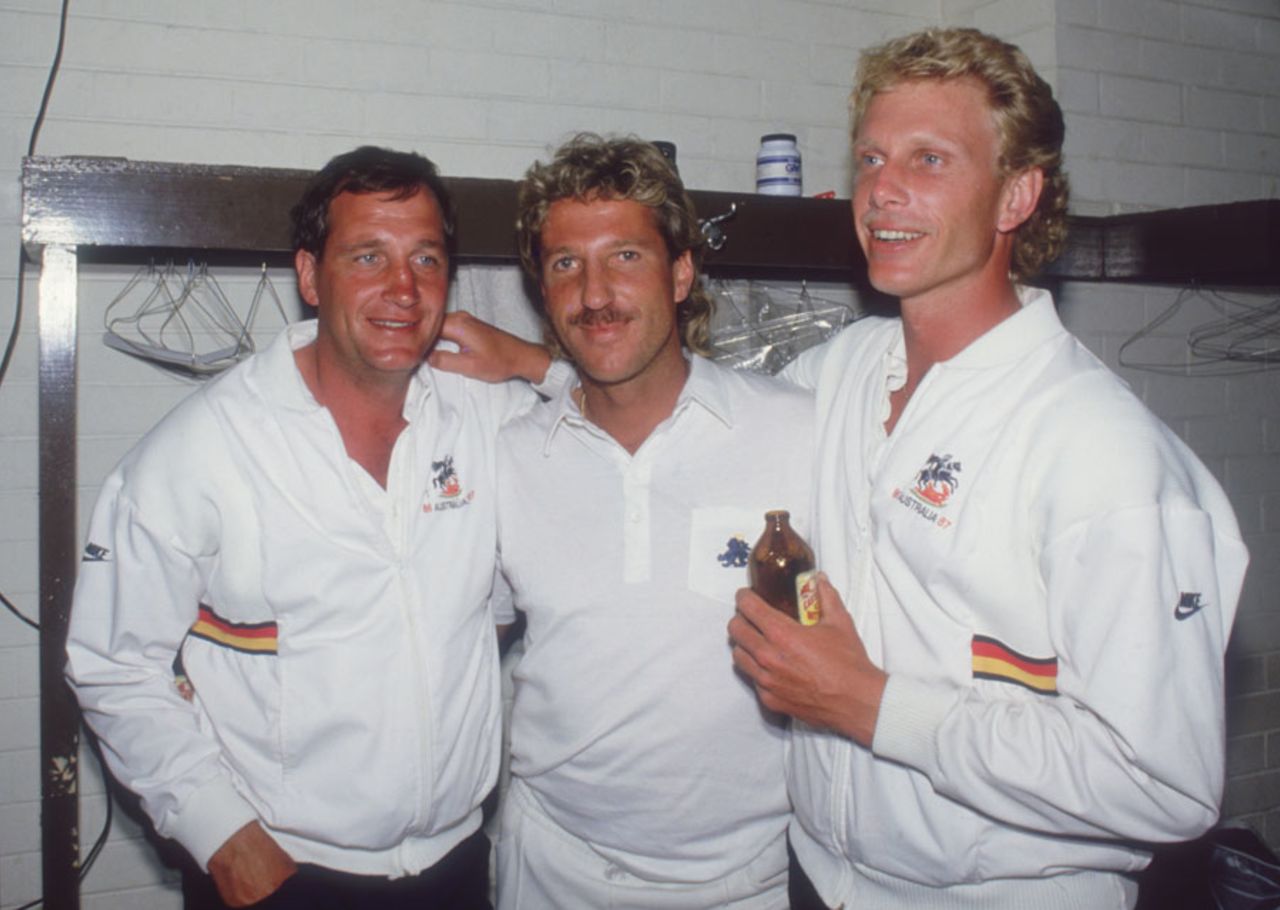 John Emburey, Ian Botham and Graham Dilley during the 1986-87 Ashes, November 14, 1986