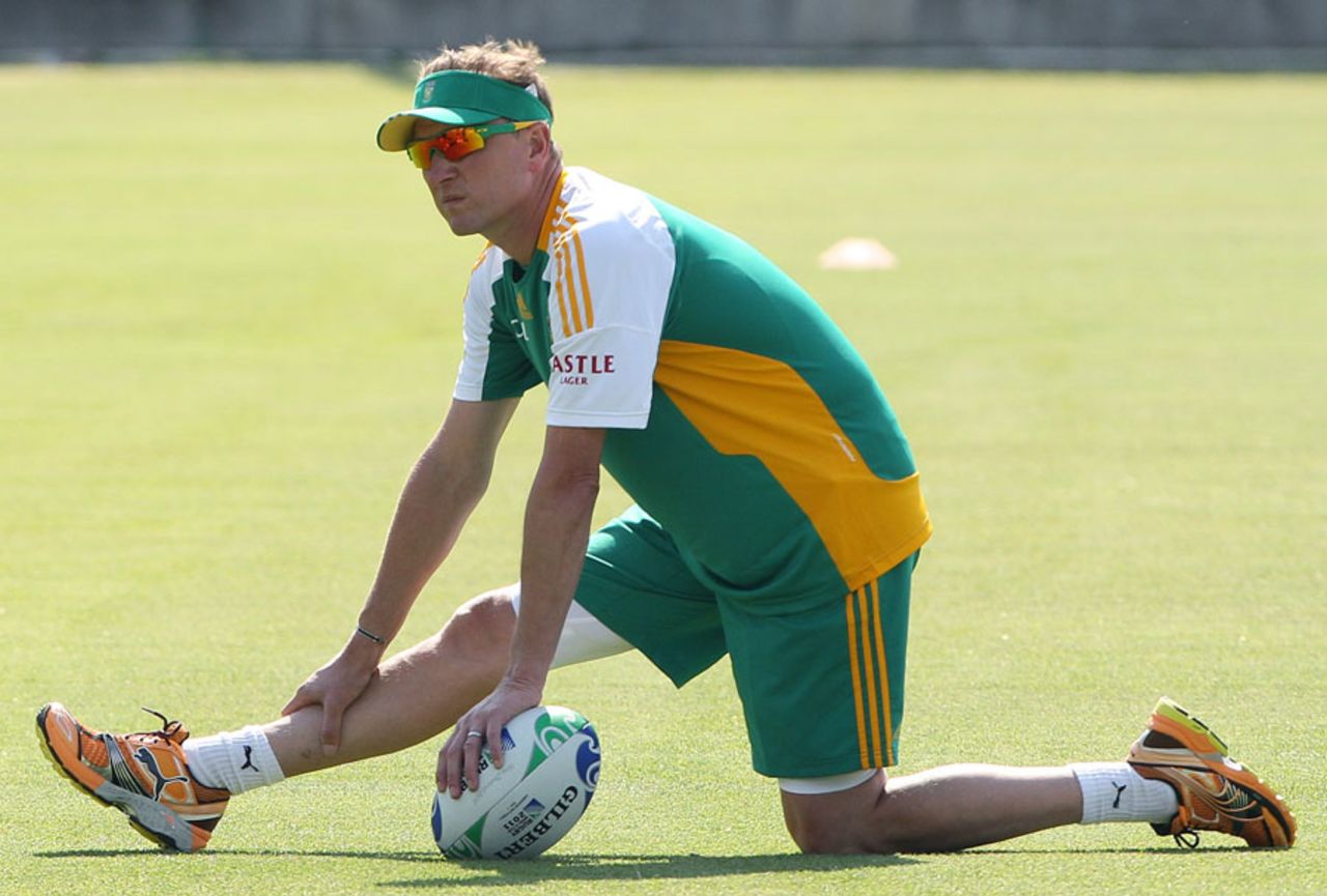 Allan Donald with a rugby ball at cricket practice, Cape Town, October 10, 2011