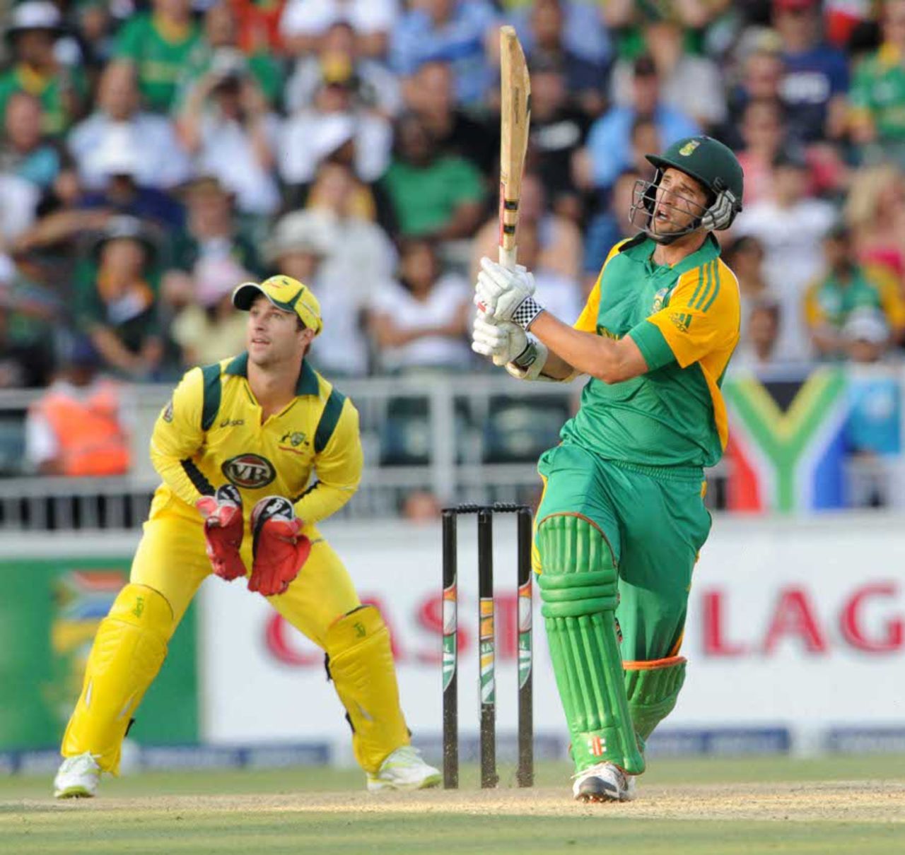 Wayne Parnell connects with one of his two sixes, South Africa v Australia, 2nd Twenty20, Johannesburg, October 16 2011