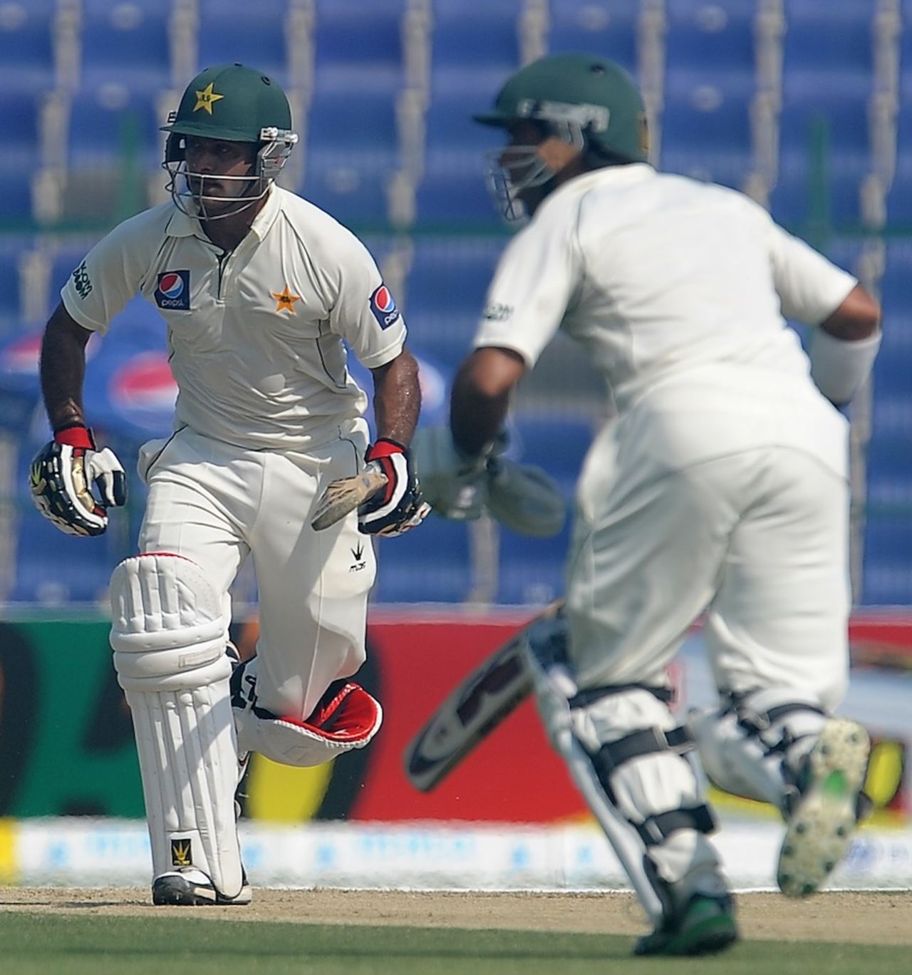 Mohammad Hafeez and Taufeeq Umar shared a century stand for the first wicket, Pakistan v Sri Lanka, 1st Test, Abu Dhabi, 2nd day, October 19, 2011