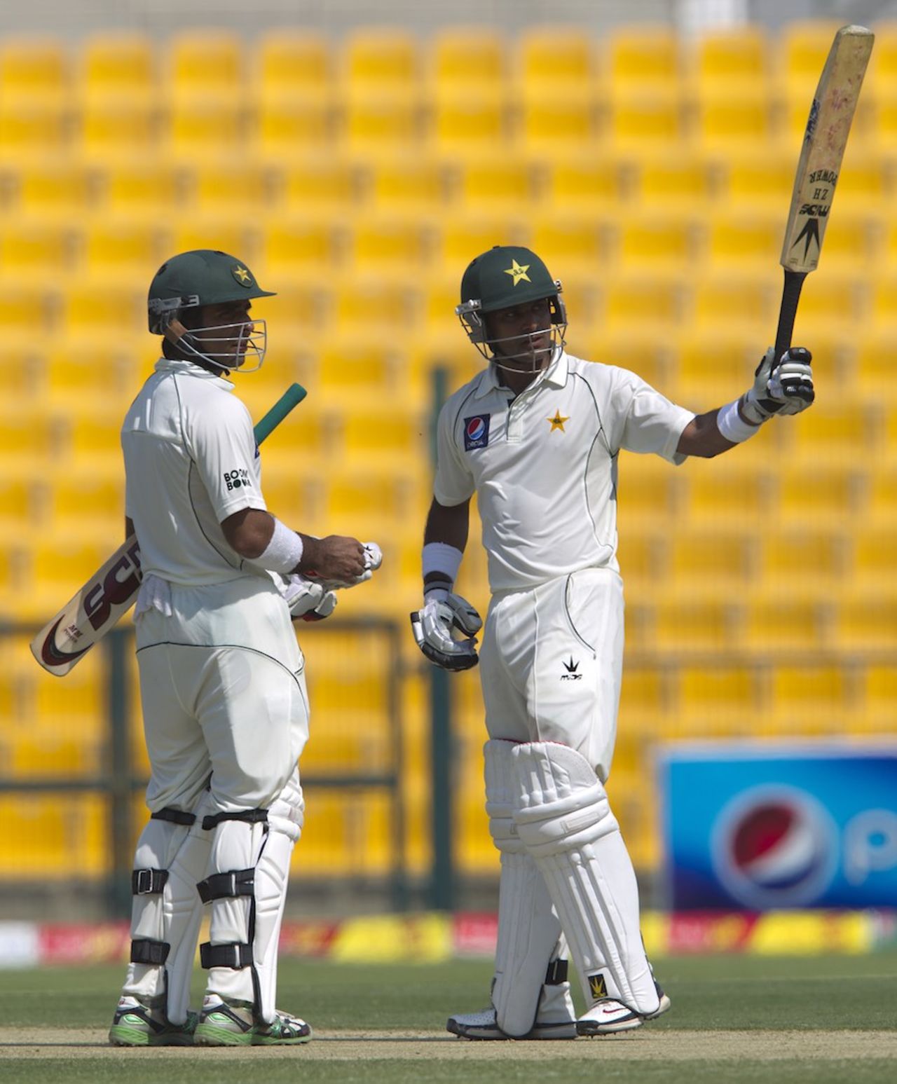 Mohammad Hafeez acknowledges his half-century, Pakistan v Sri Lanka, 1st Test, Abu Dhabi, 2nd day, October 19, 2011