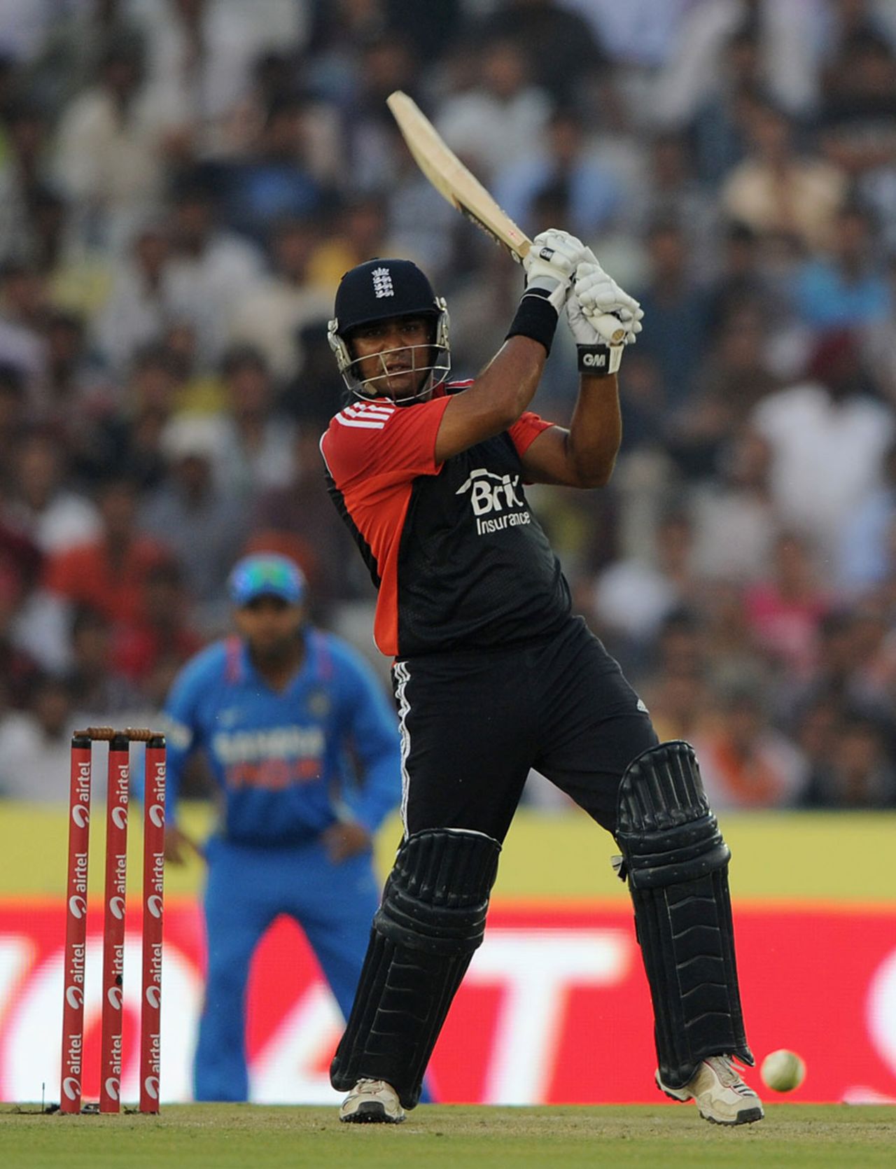 Samit Patel gave England momentum with 70 off 43 balls, India v England, 3rd ODI, Mohali, October 20, 2011