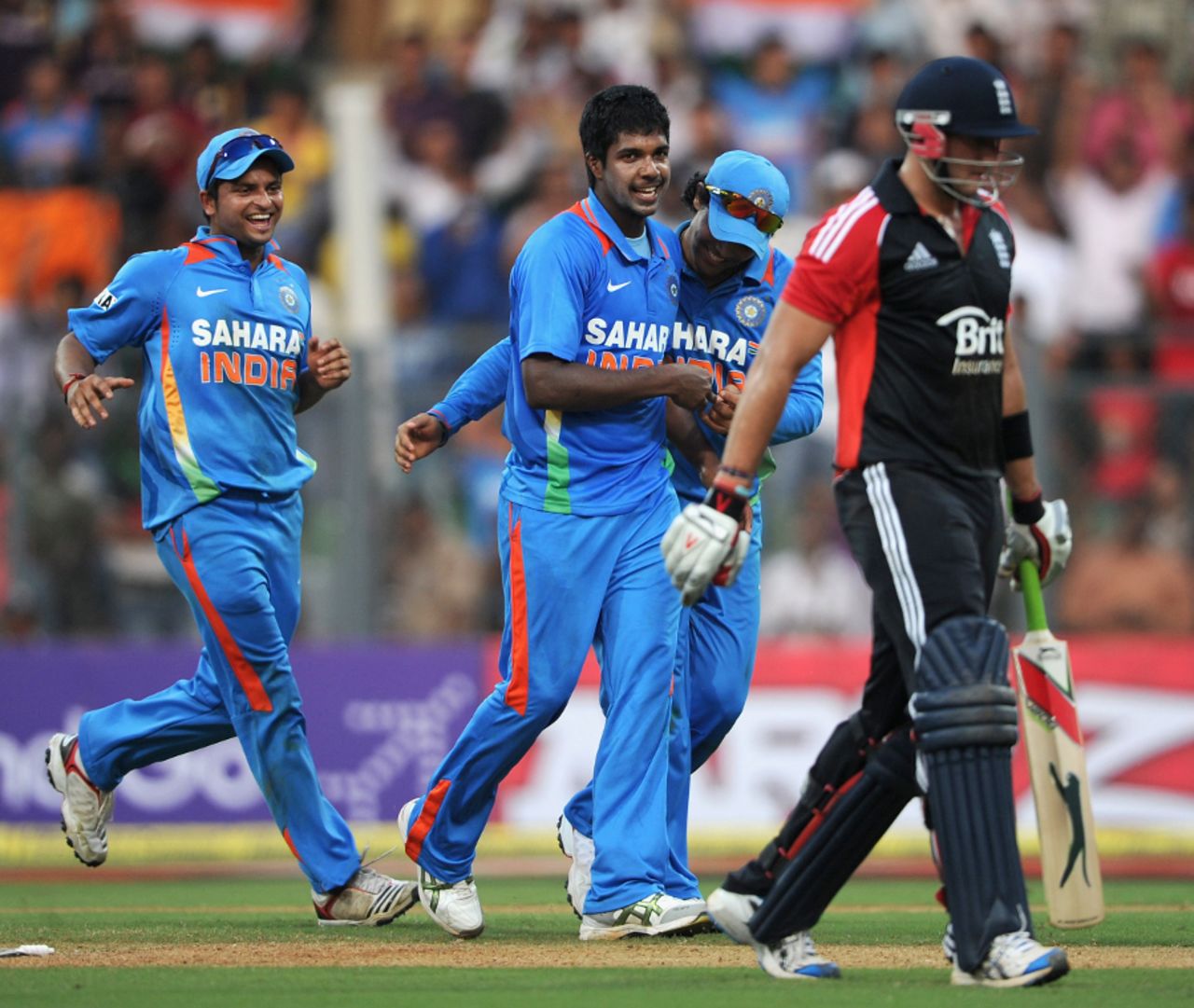 Varun Aaron ended England's innings with the wicket of Tim Bresnan, India v England, 4th ODI, Mumbai, October 23, 2011