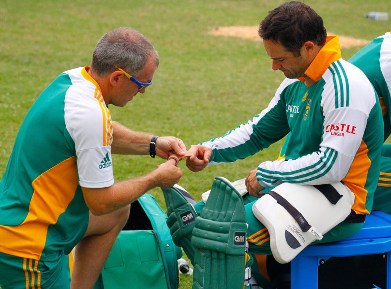 Mark Boucher has his finger taped after getting hit in the nets, Durban, October 27 