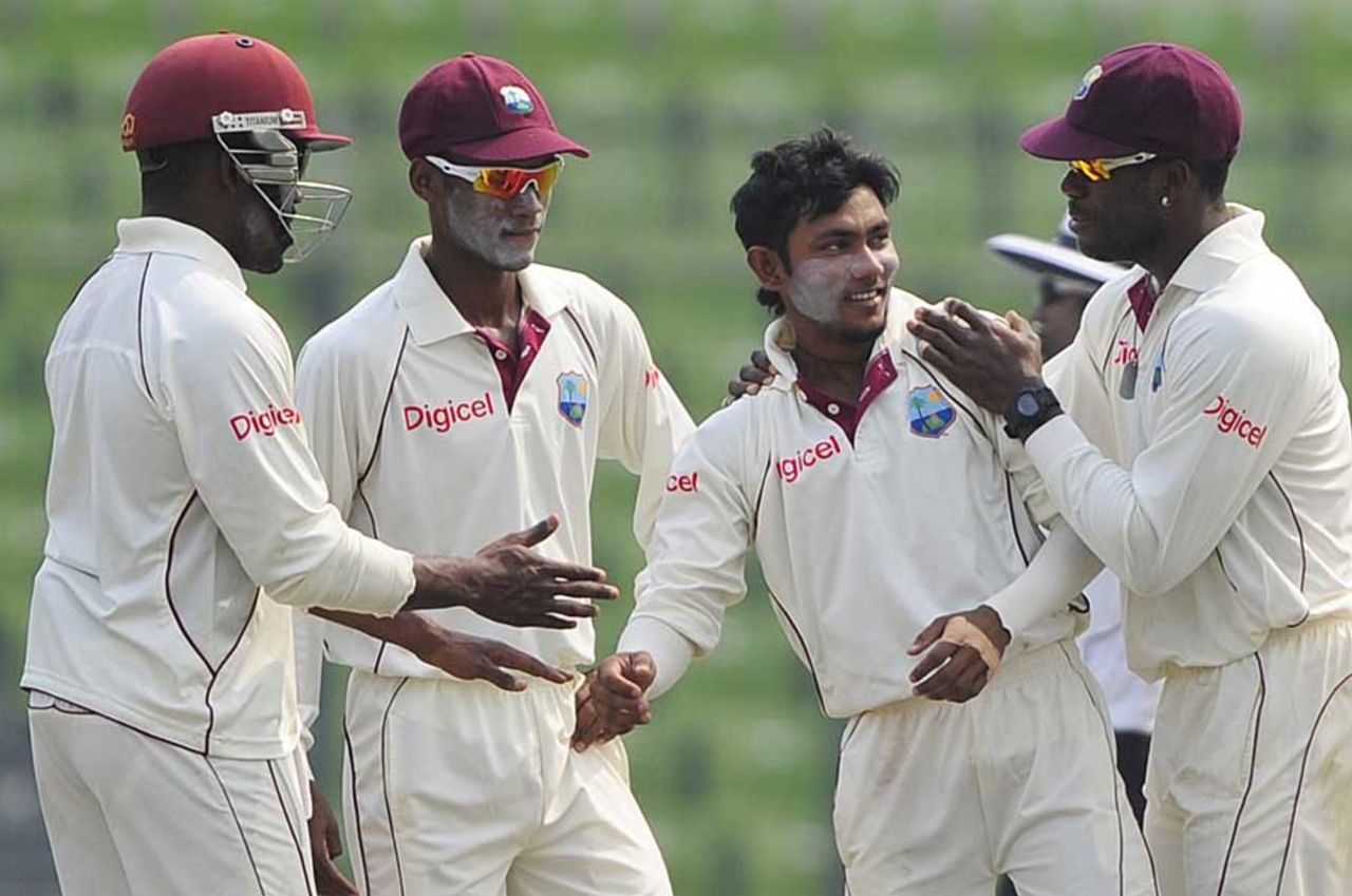 Devendra Bishoo bagged his maiden five-wicket haul, Bangladesh v West Indies, 2nd Test, Mirpur, 5th day, November 2, 2011