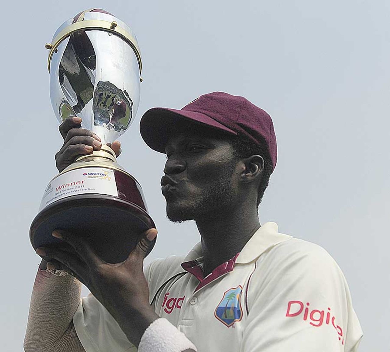 Darren Sammy holds aloft the series trophy, Bangladesh v West Indies, 2nd Test, Mirpur, 5th day, November 2, 2011