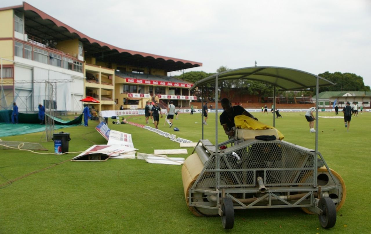 Rain delayed the start of play for a little while, Zimbabwe v New Zealand, only Test, Bulawayo, 2nd day, November 2, 2011