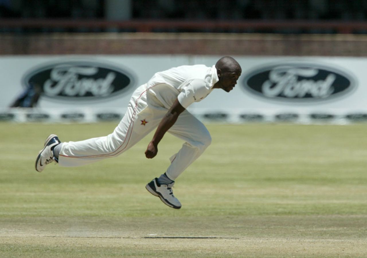 Njabulo Ncube bowled a disciplined opening spell, Zimbabwe v New Zealand, only Test, Bulawayo, 4th day, November 4, 2011
