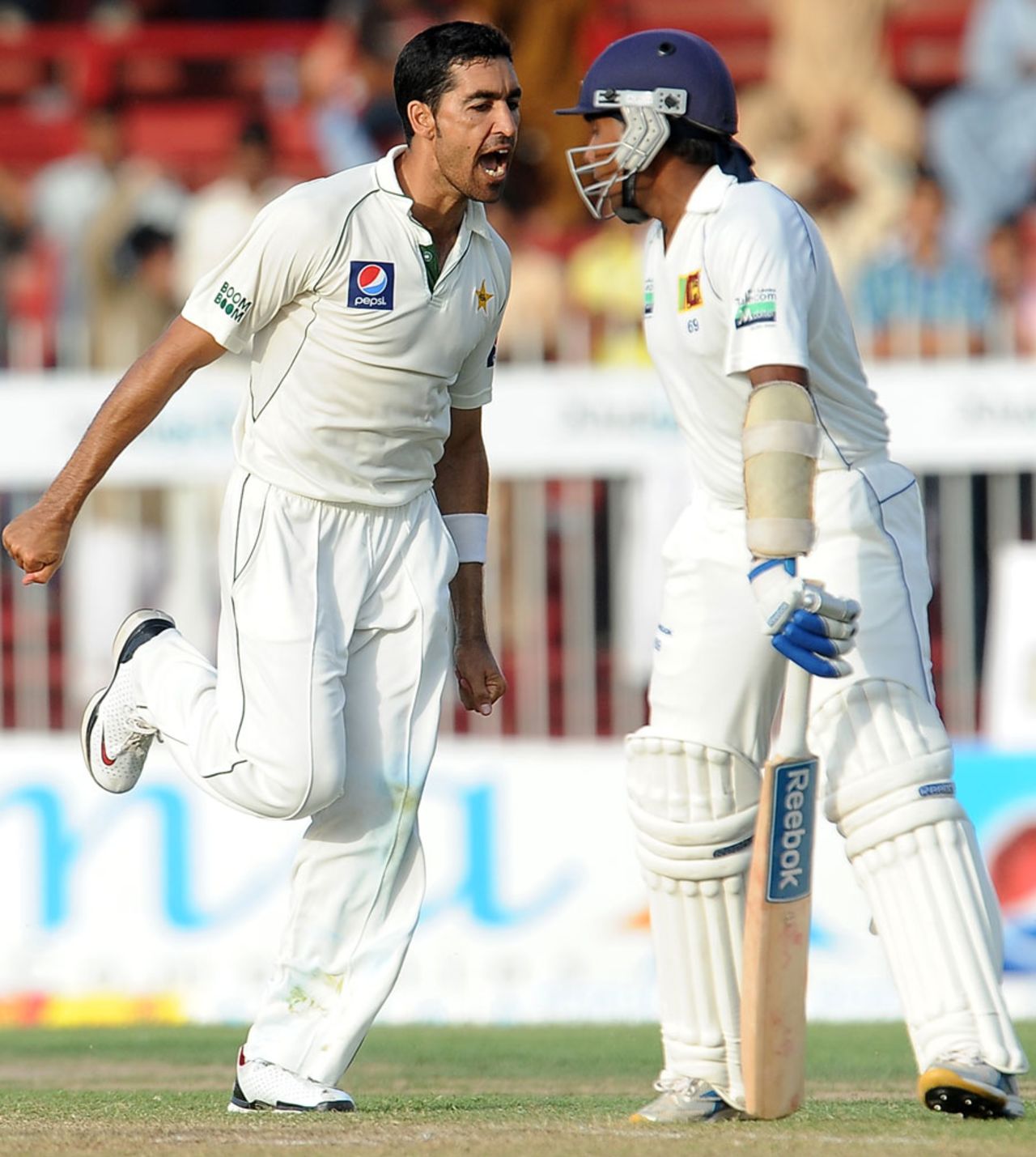 Umar Gul reacts after removing Mahela Jayawardene, Pakistan v Sri Lanka, 3rd Test, Sharjah, 4th day, November 6, 2011 