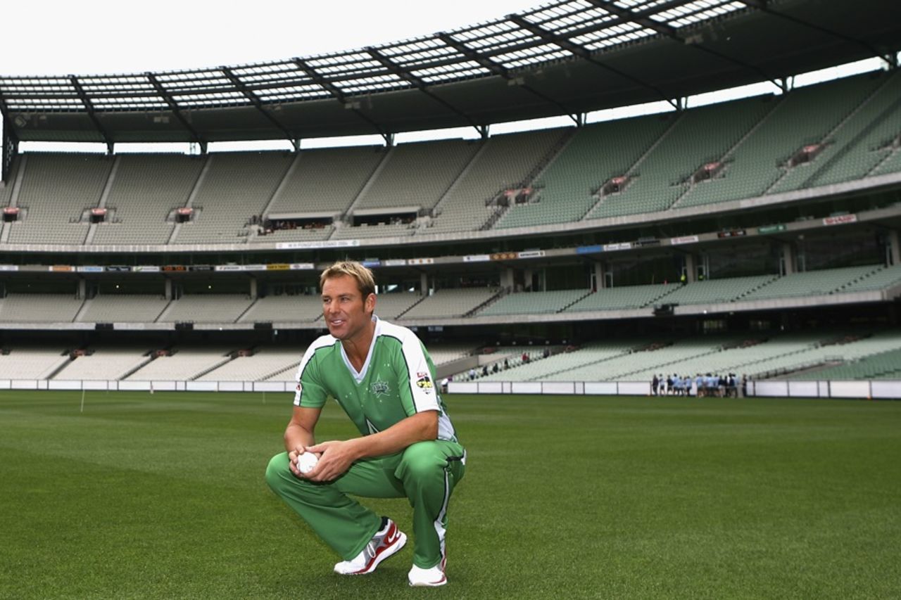 Shane Warne re-acquaints himself with the MCG after signing with the Melbourne Stars in the BBL, November 8 2011