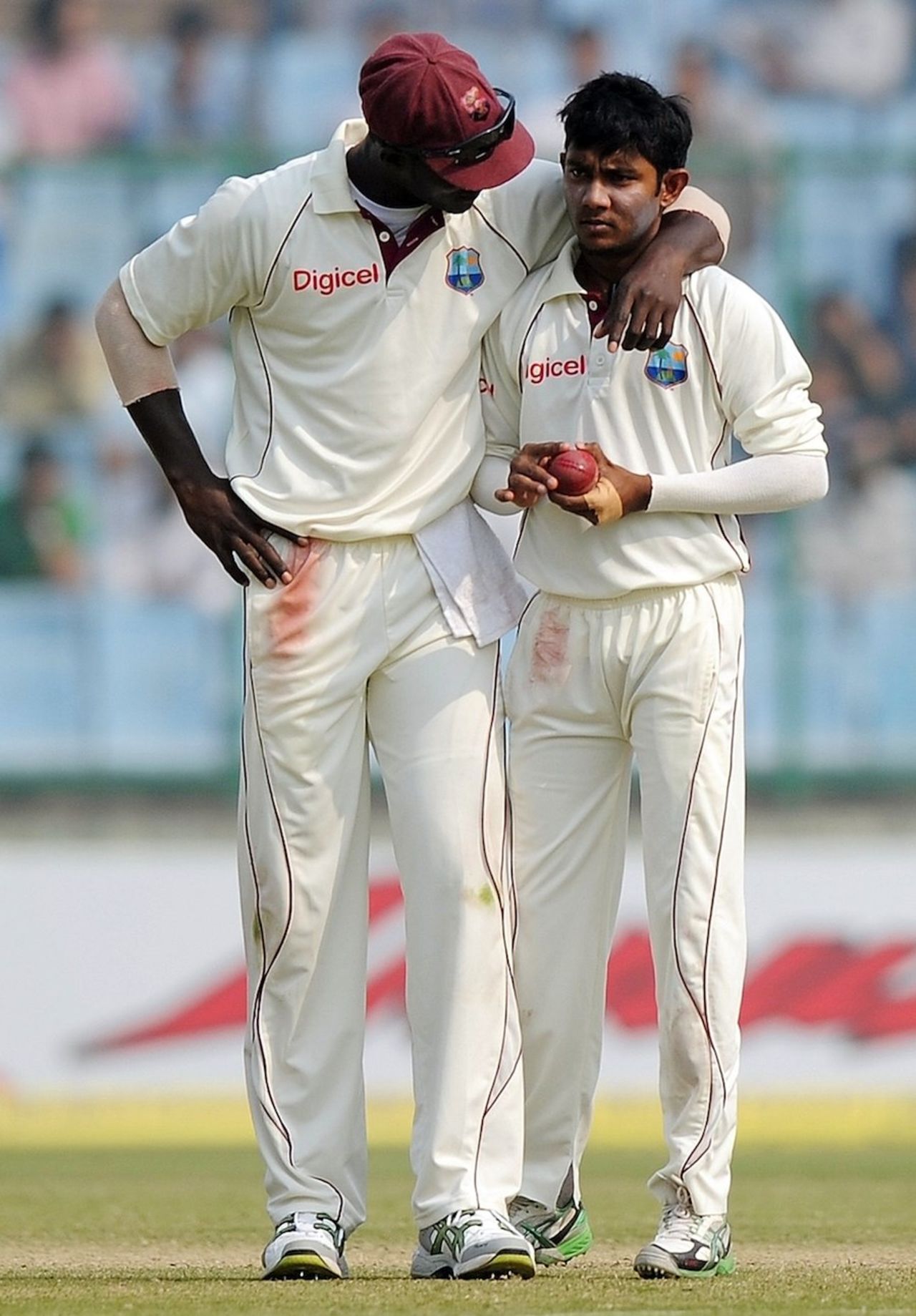 Darren Sammy has a word with Devendra Bishoo, India v West Indies, 1st Test, New Delhi, 4th day, November 9, 2011