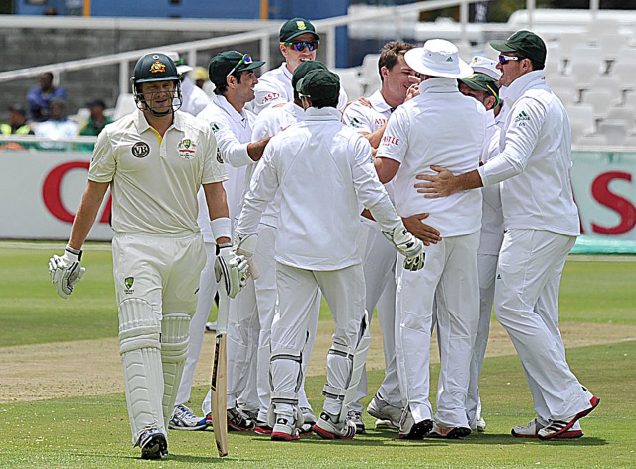 Shane Watson was dismissed cheaply by Dale Steyn, South Africa v Australia, 1st Test, Cape Town, 1st day, November 9, 2011