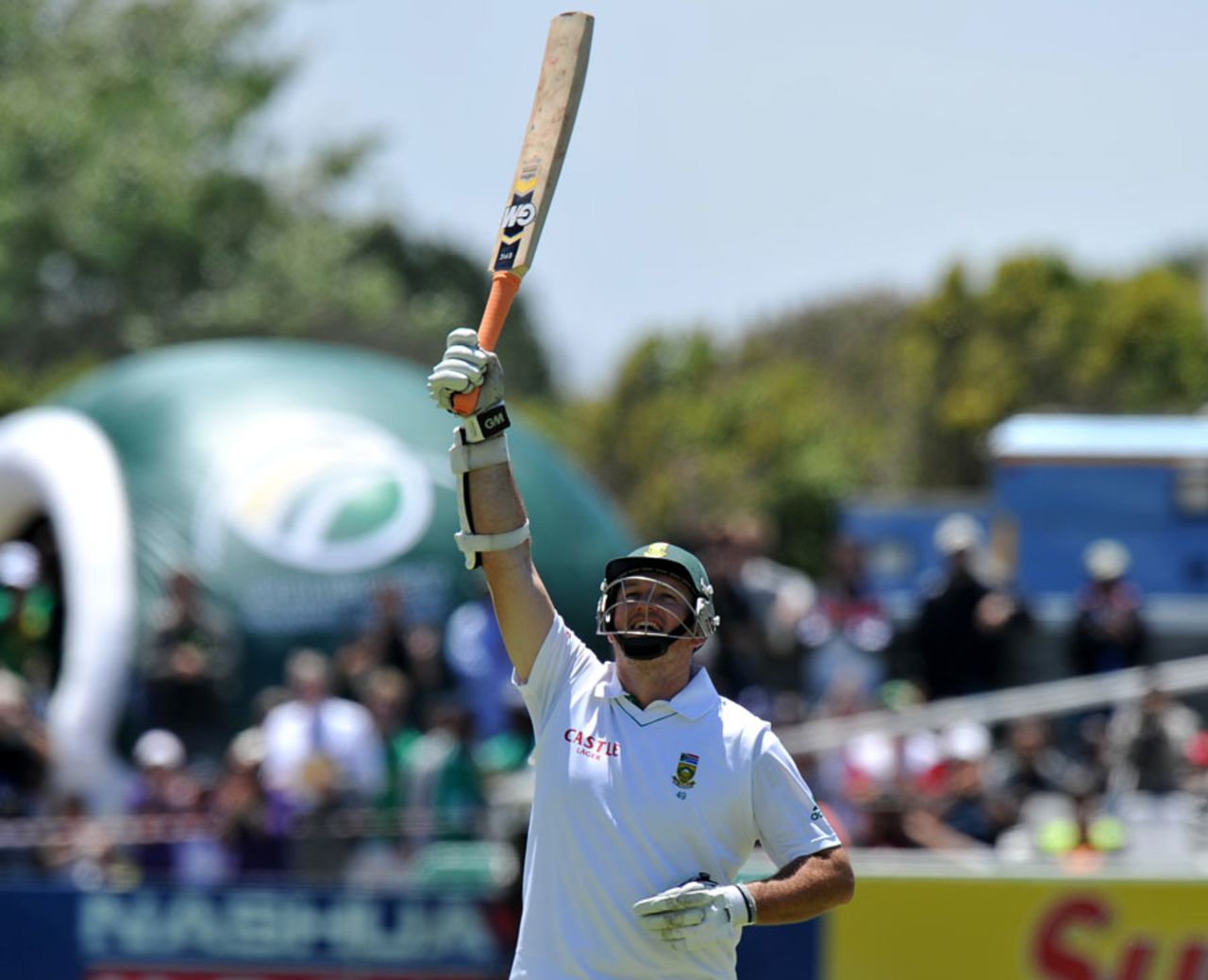 Graeme Smith raises his bat after reaching his hundred, South Africa v Australia, 1st Test, Cape Town, 3rd day, November 11, 2011