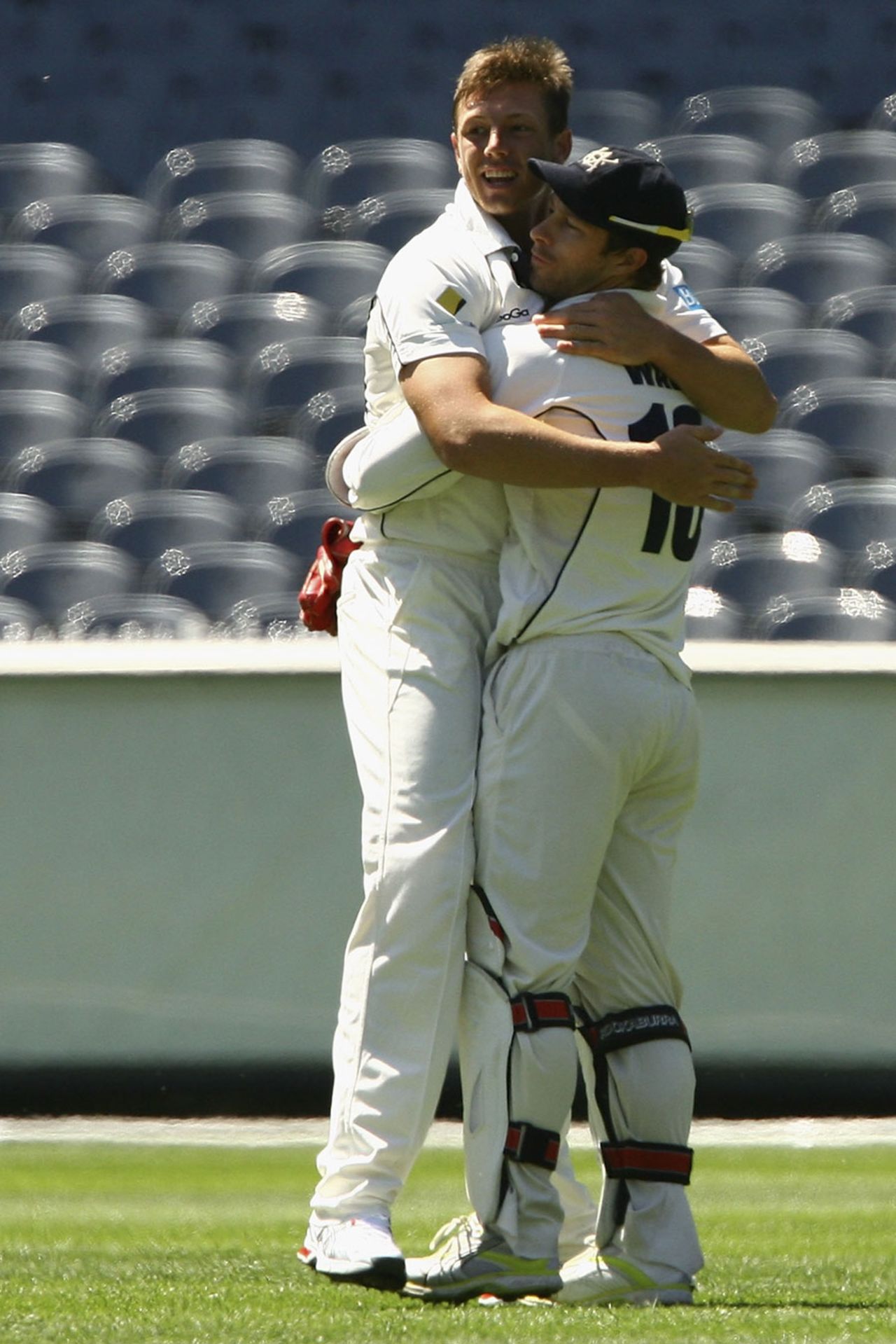 James Pattinson celebrates a wicket, Victoria v Western Australia, Sheffield Shield, 1st day, MCG, November 11, 2011