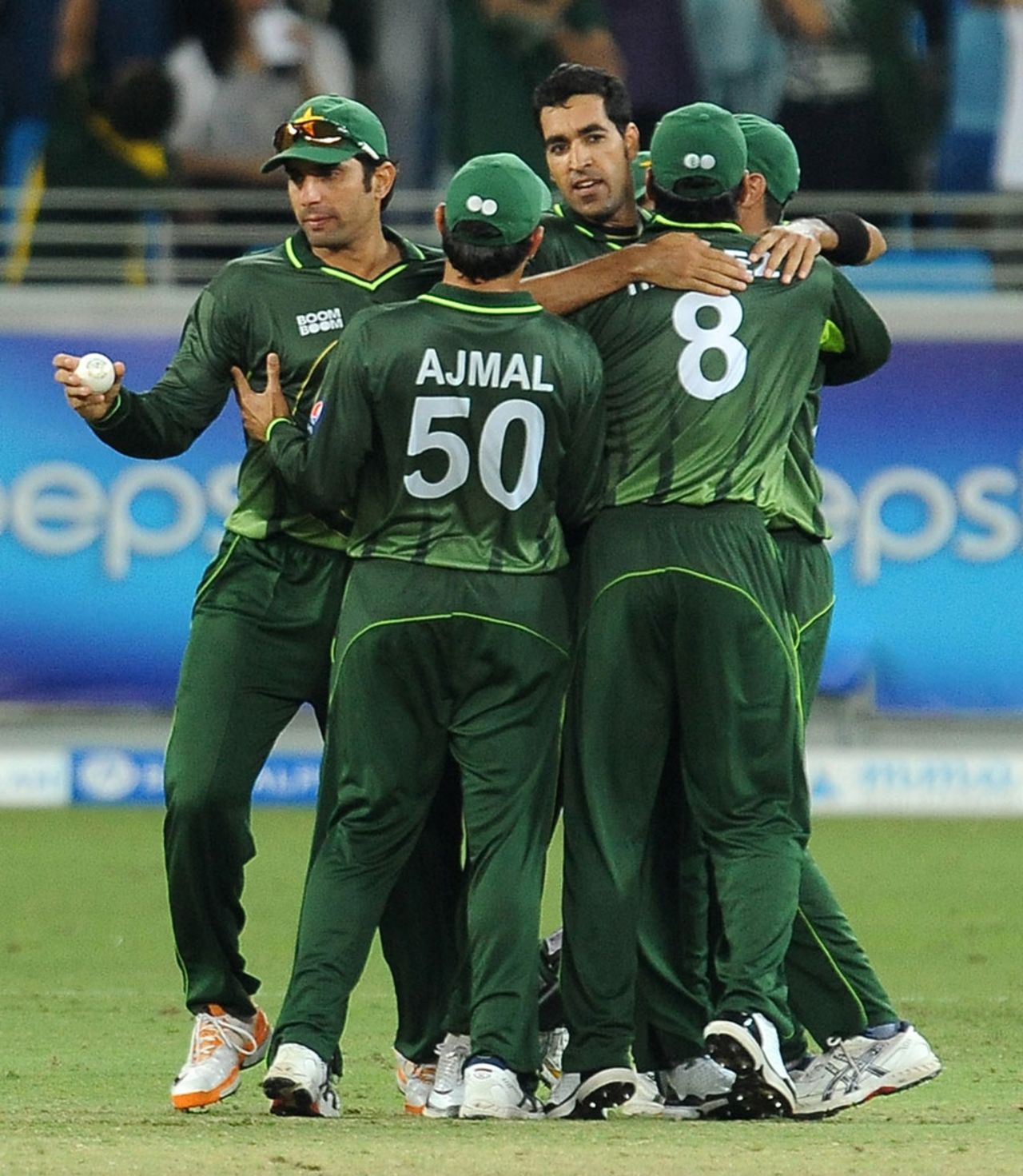 Umar Gul removed Upul Tharanga in his first over, Pakistan v Sri Lanka, 3rd ODI, Dubai, November 18, 2011