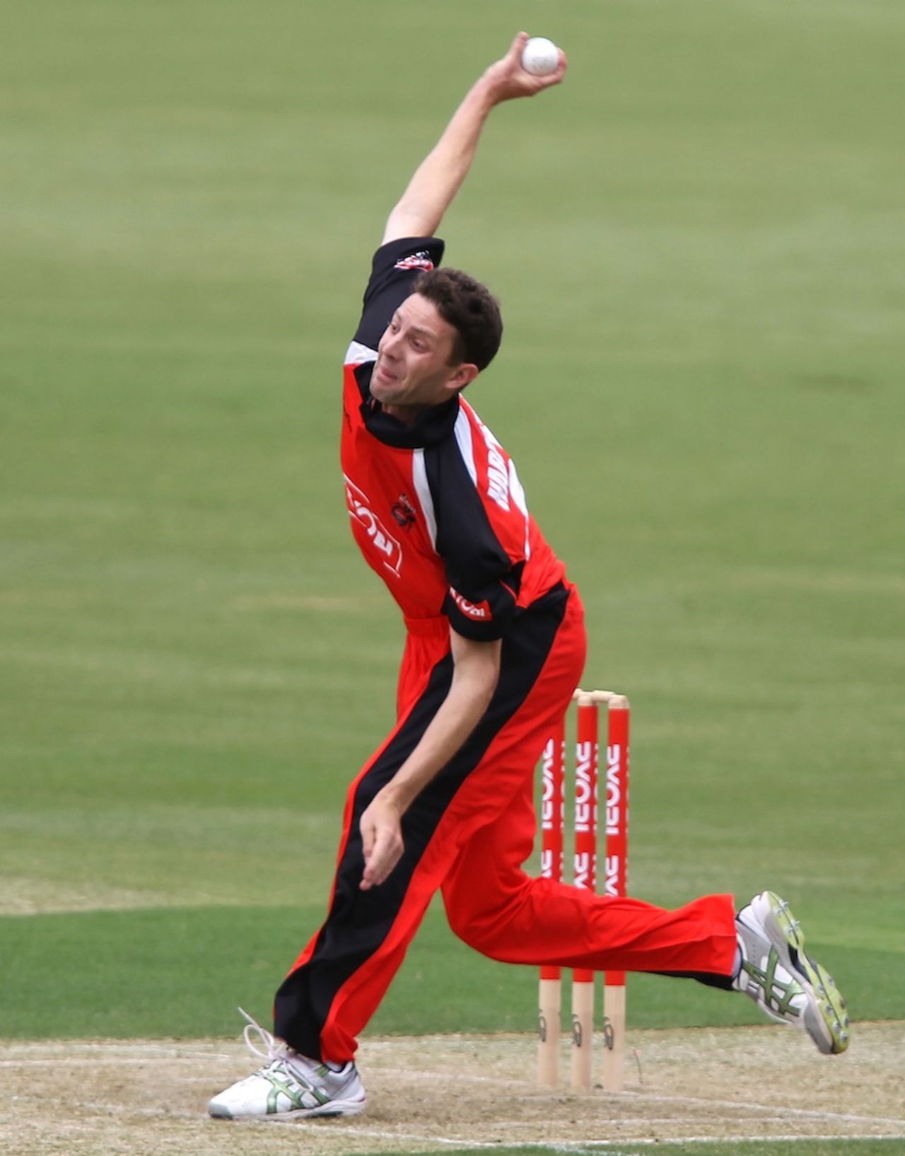 Jake Haberfield took 4 for 50, South Australia v Quensland, Ryobi Cup, Adelaide Oval, November 23, 2011