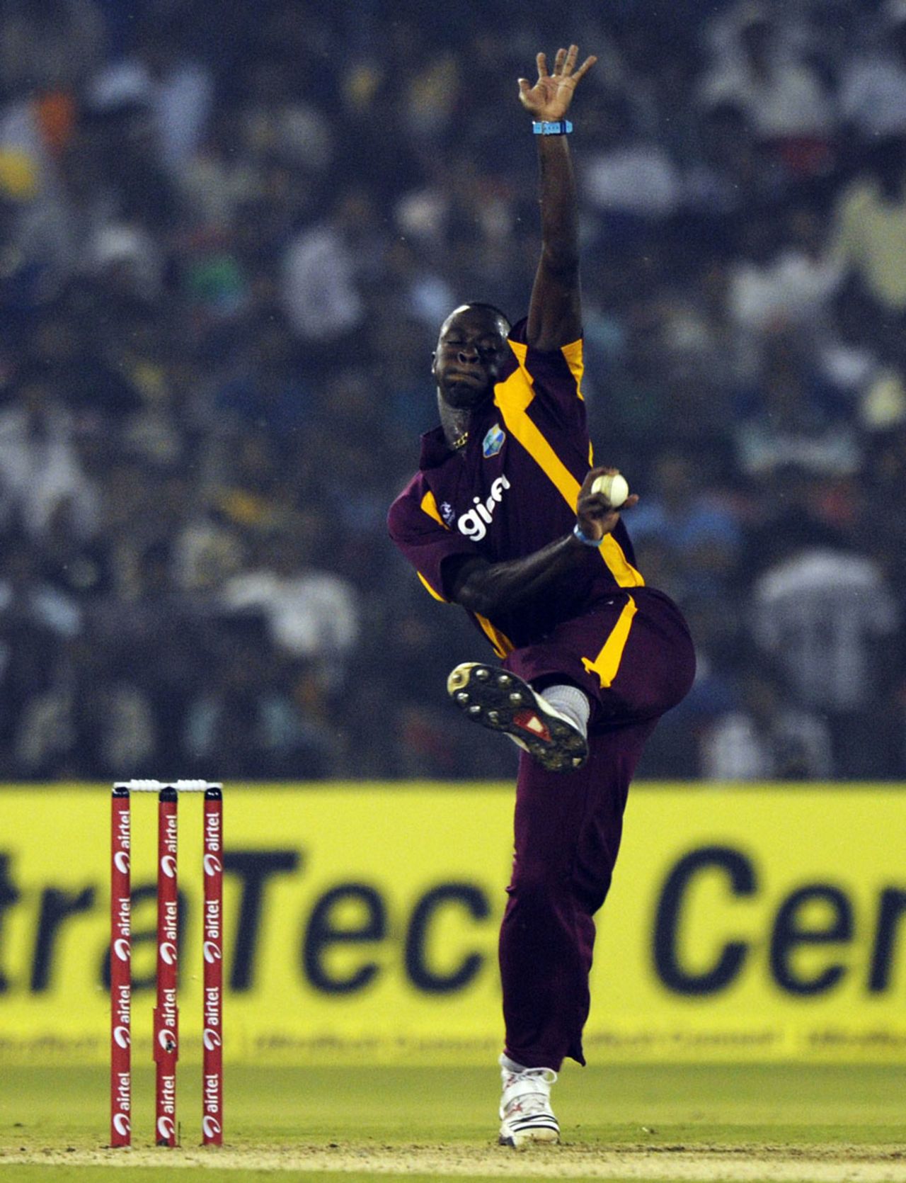 Kemar Roach in his delivery stride, India v West Indies, 1st ODI, Cuttack, November 29, 2011