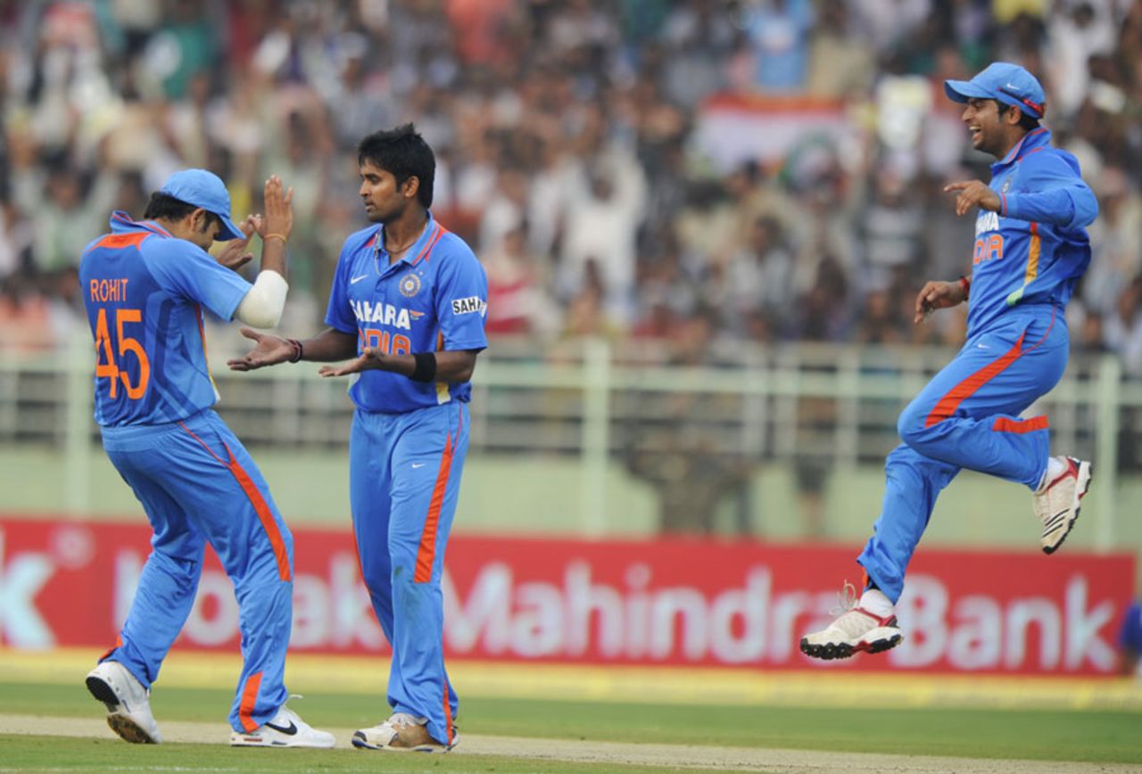 India congratulate Vinay Kumar on a wicket, India v West Indies, 2nd ODI, Visakhapatnam, December 2, 2011