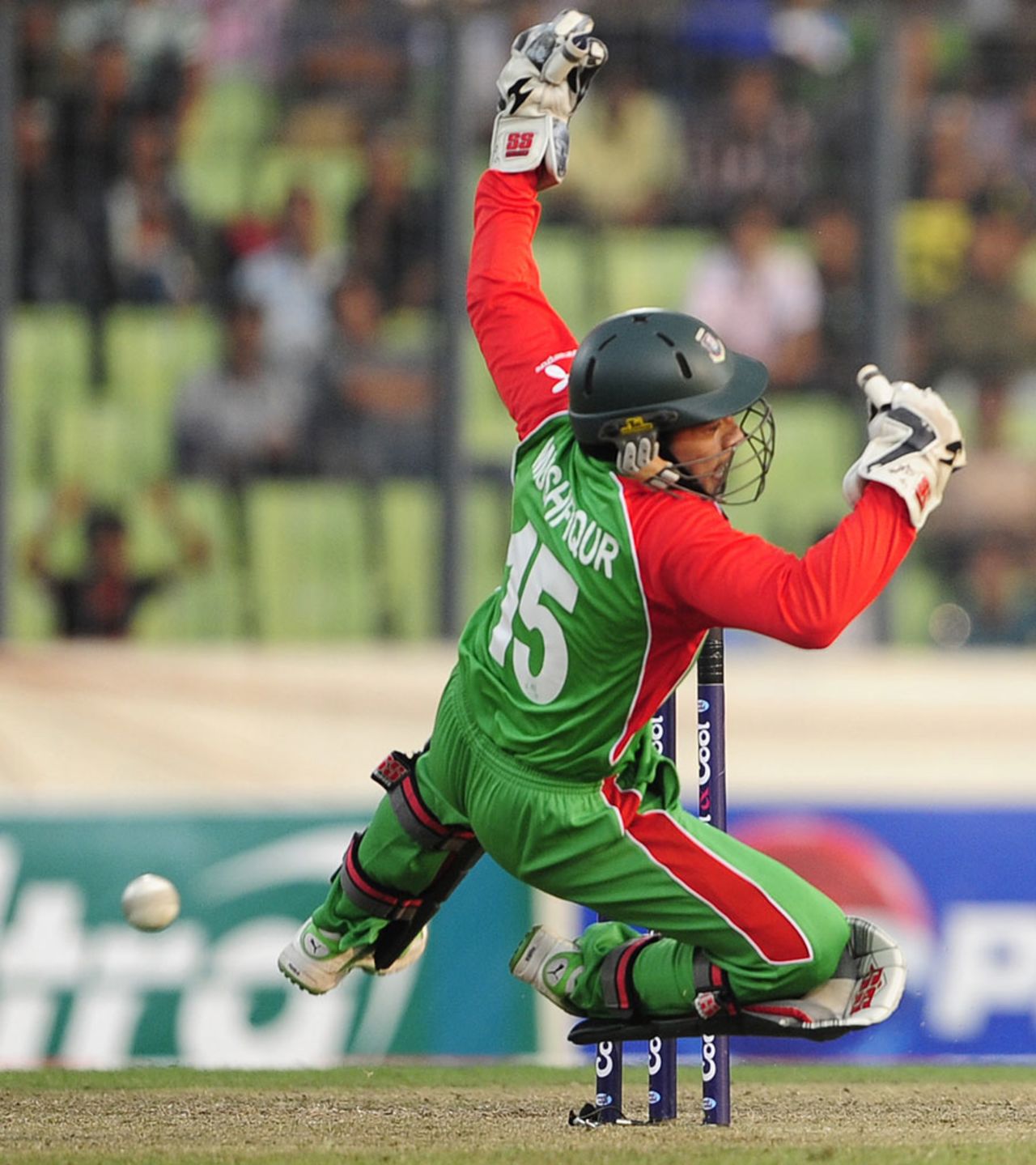 Mushfiqur Rahim misses the ball, Bangladesh v Pakistan, 2nd ODI, Mirpur, December 3, 2011