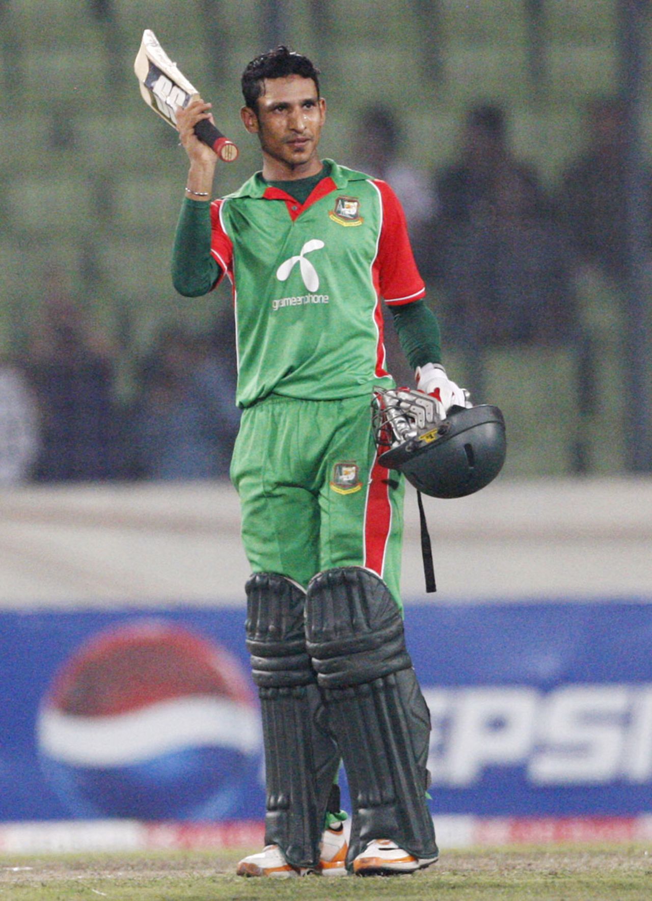 Nasir Hossain celebrates his maiden ODI century, Bangladesh v Pakistan, 2nd ODI, Mirpur, December 3, 2011