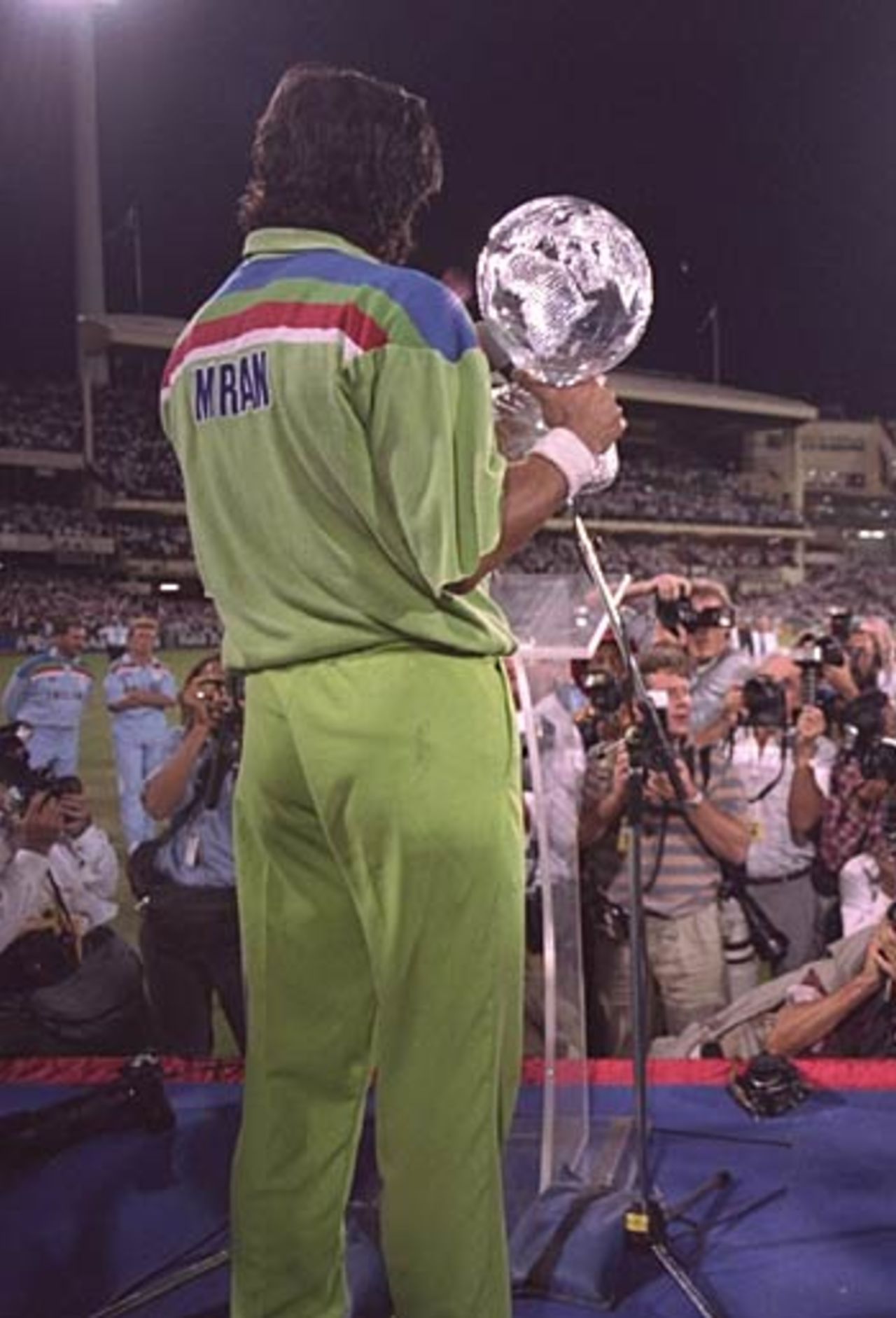 Imran Khan poses with the World Cup, Pakistan v England, World Cup final, 1992