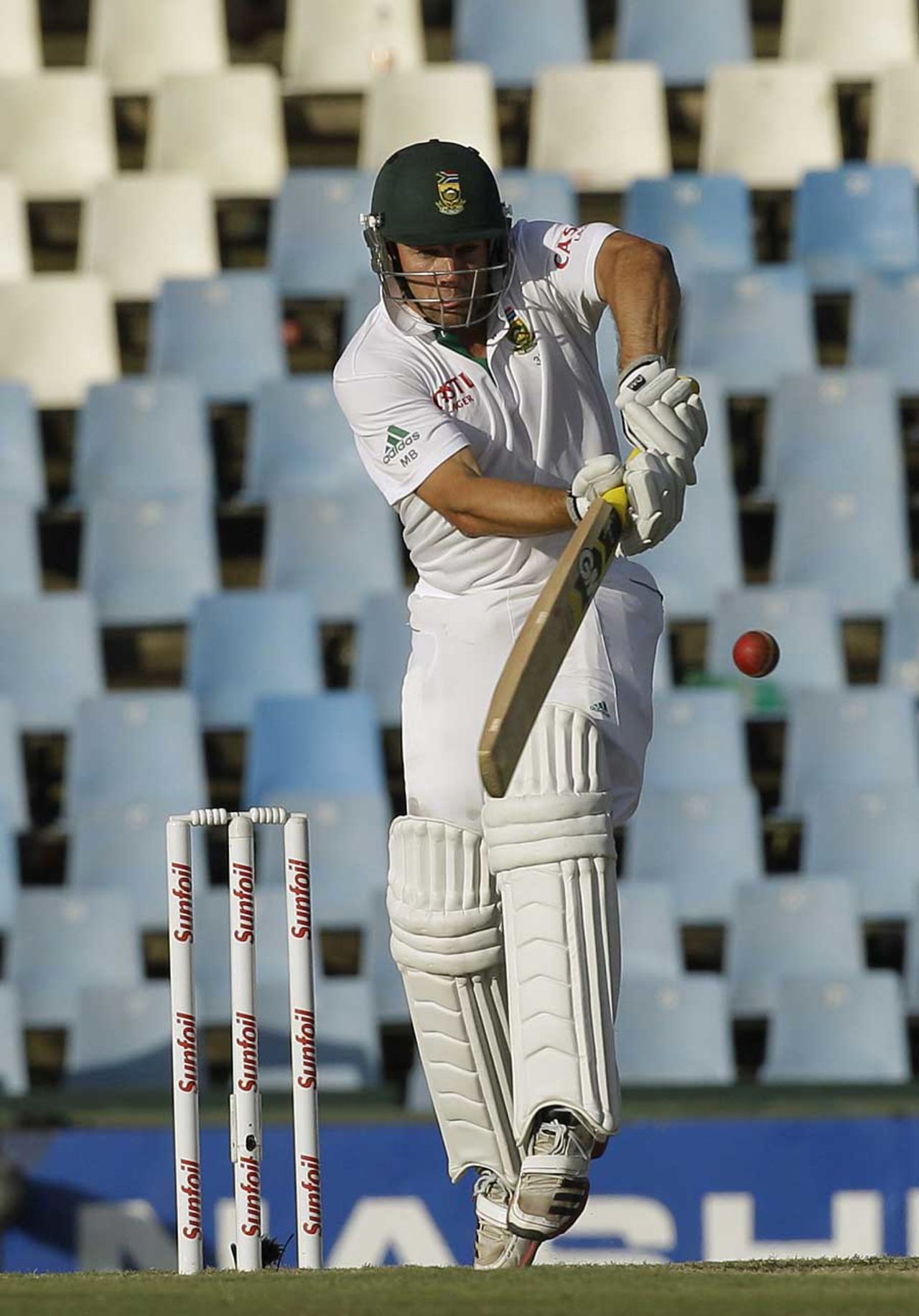 Mark Boucher extended South Africa's lead, South Africa v Sri Lanka, 1st Test, Centurion, 2nd day, December 16, 2011
