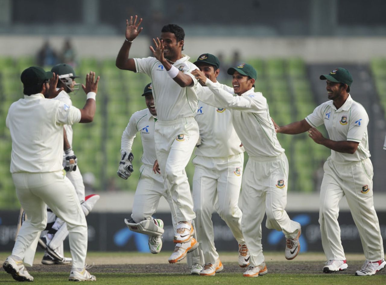 Nazmul Hossain is thrilled with a wicket off the first ball on his return to the side, Bangladesh v Pakistan, 2nd Test, Mirpur, 2nd day, December 18, 2011 