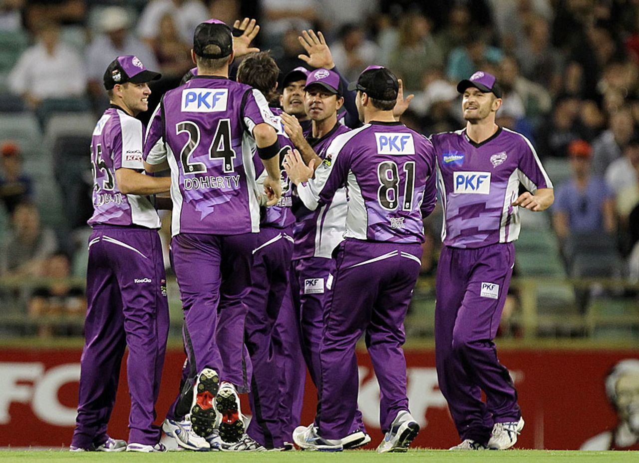 Hobart Hurricanes celebrate a wicket, Perth Scorchers v Hobart Hurricanes, Big Bash League, Perth, December 18, 2011 