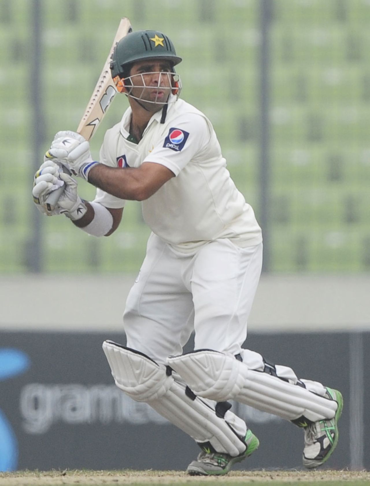 Taufeeq Umar was strong around the point region, Bangladesh v Pakistan, 2nd Test, Mirpur, 3rd day, December 19, 2011 