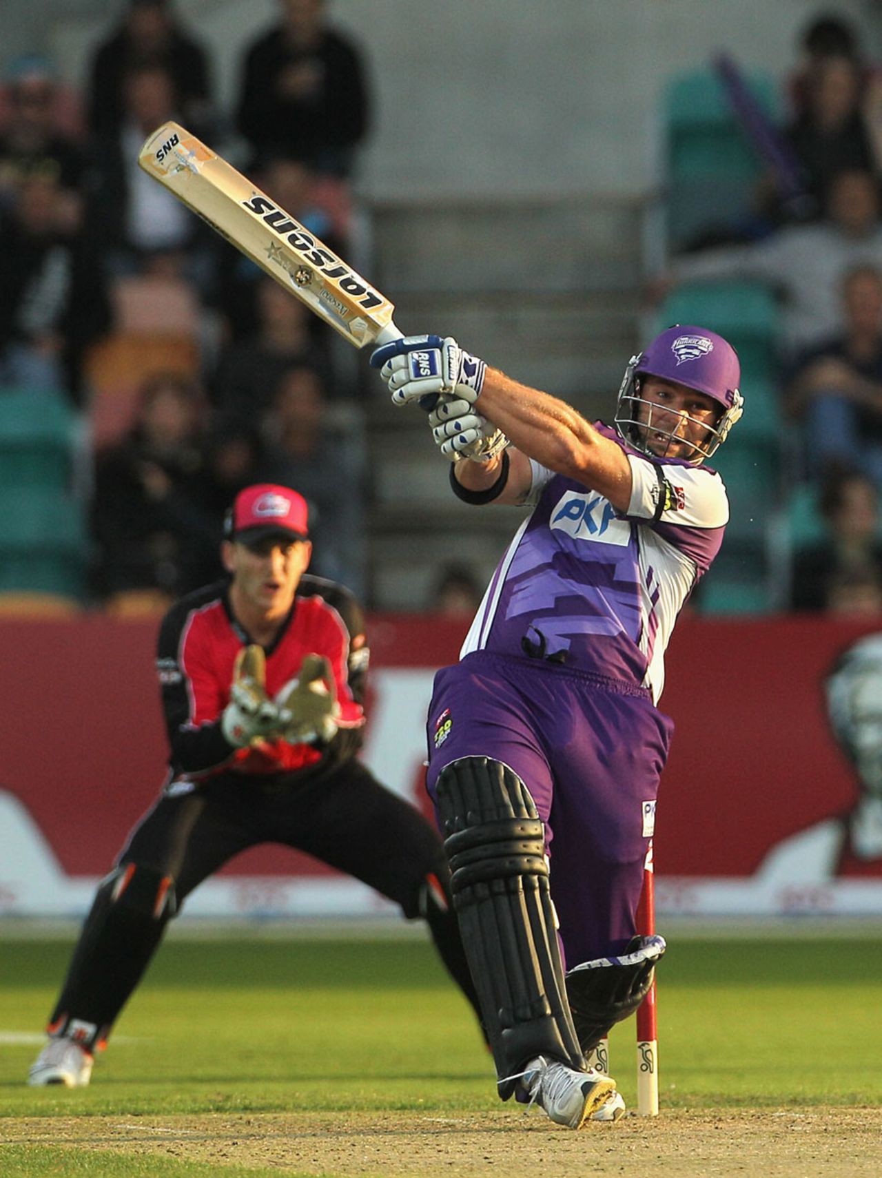 Travis Birt powers the ball down the ground, Hobart Hurricanes v Sydney Sixers, BBL, Hobart, December 21, 2011